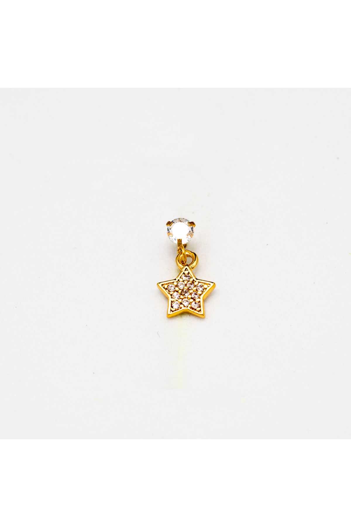 Piercing by Sever SALLANTILI YILDIZ ÇELİK PIERCING… ALTIN/GOLD RENKLİ ve ŞEFFAF TAŞLI (TARGUS HELIX CONCH FLAT)