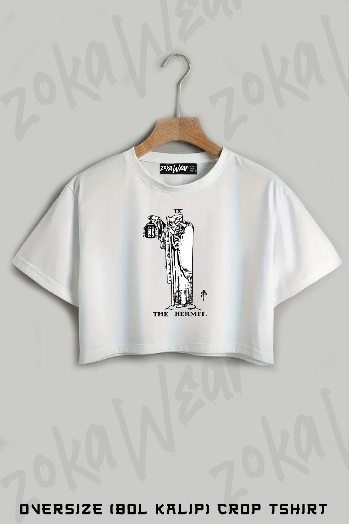 ZOKAWEAR The Hermit Tarot Card Baskılı Oversize Crop T-Shirt