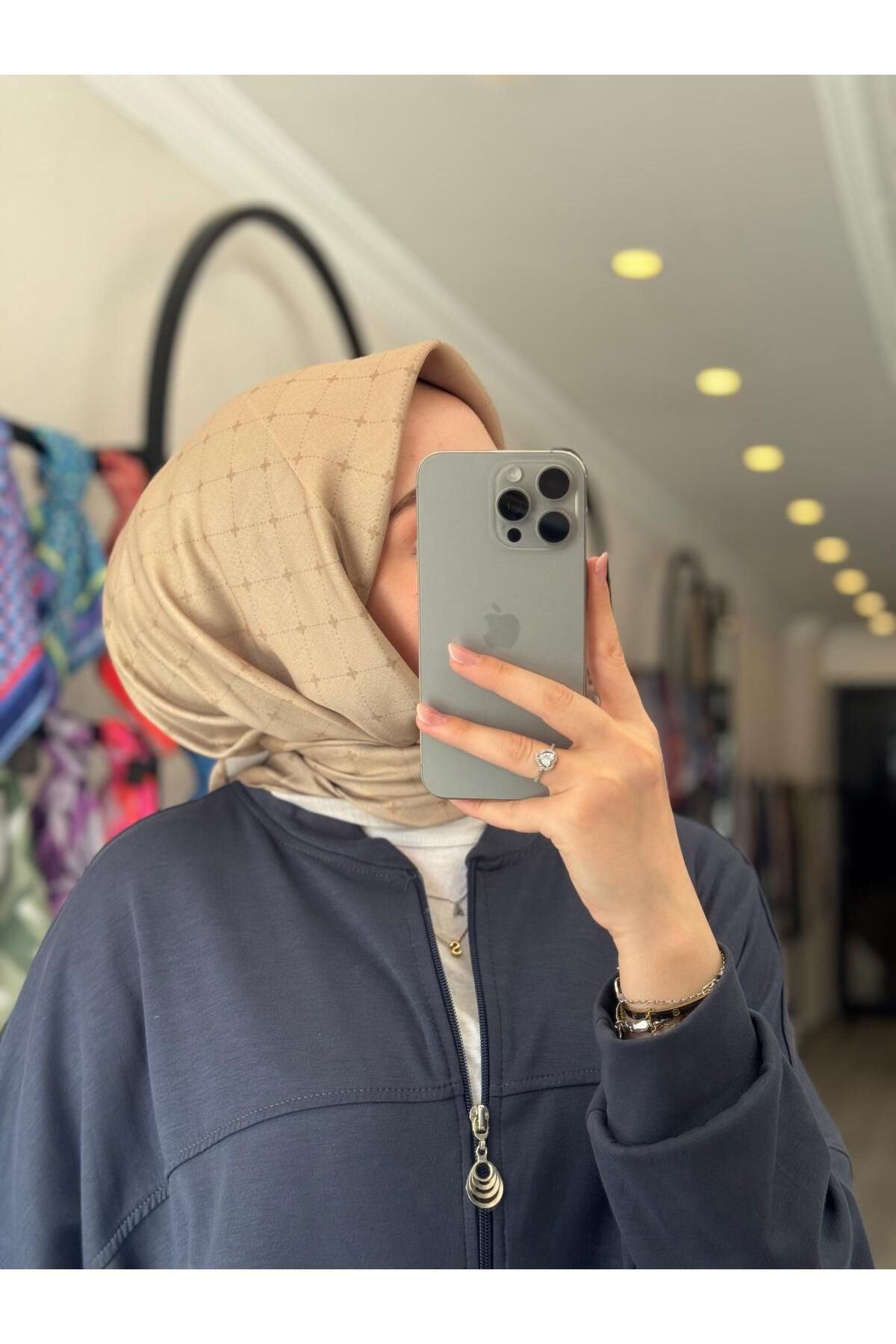MONOOR YONCA DESEN SOFT EŞARP