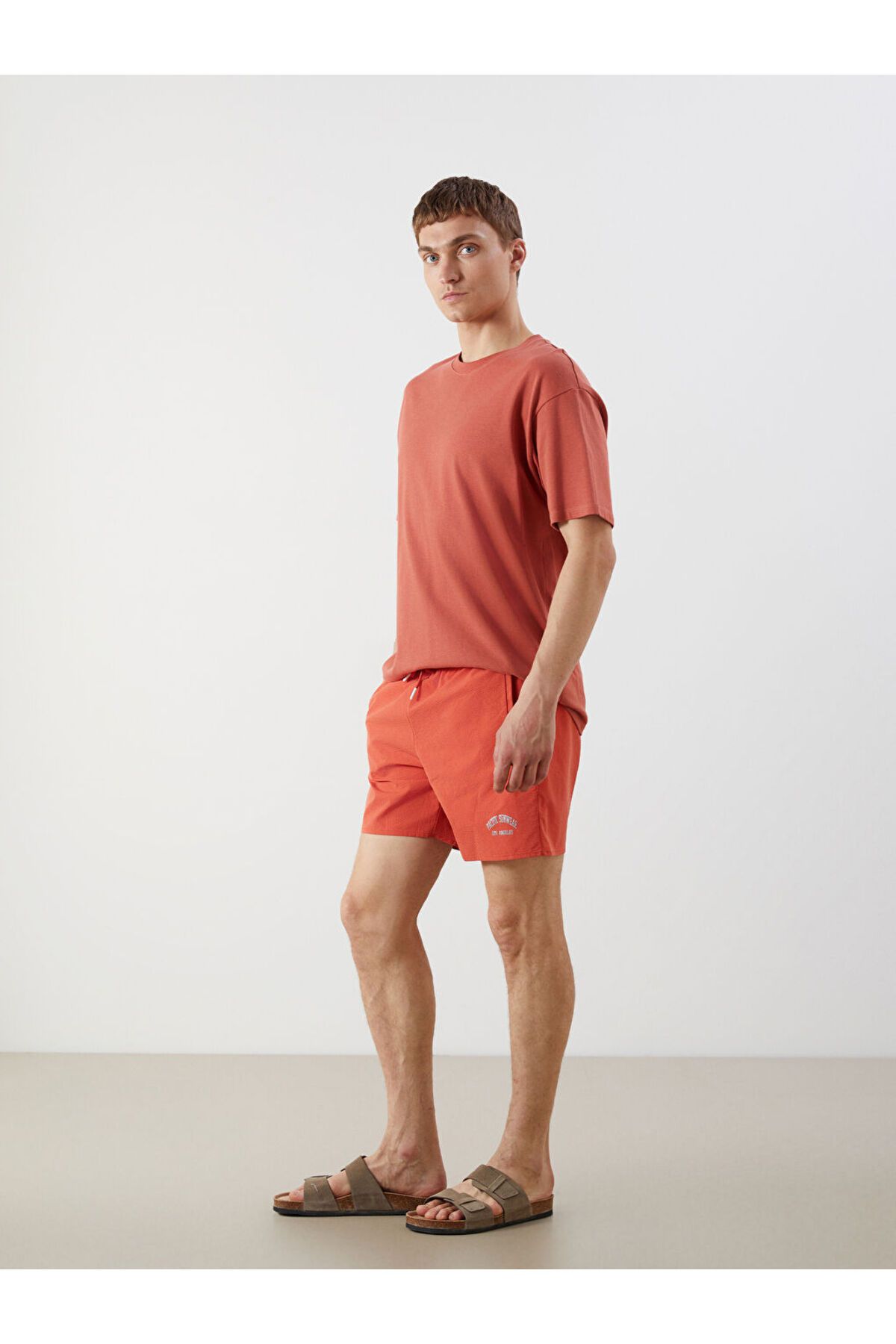 LC Waikiki Yeni Sezon Kisa Boy Baskili Erkek Deniz Sortu - S5CH54Z8