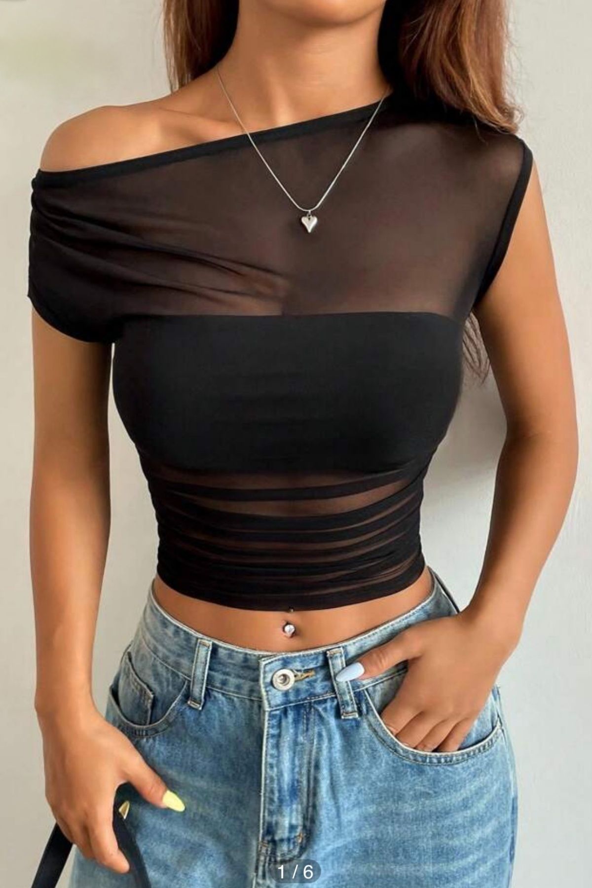 World Fashion Trends Siyah Transparan Asimetrik Yaka Detaylı Tül Bluz