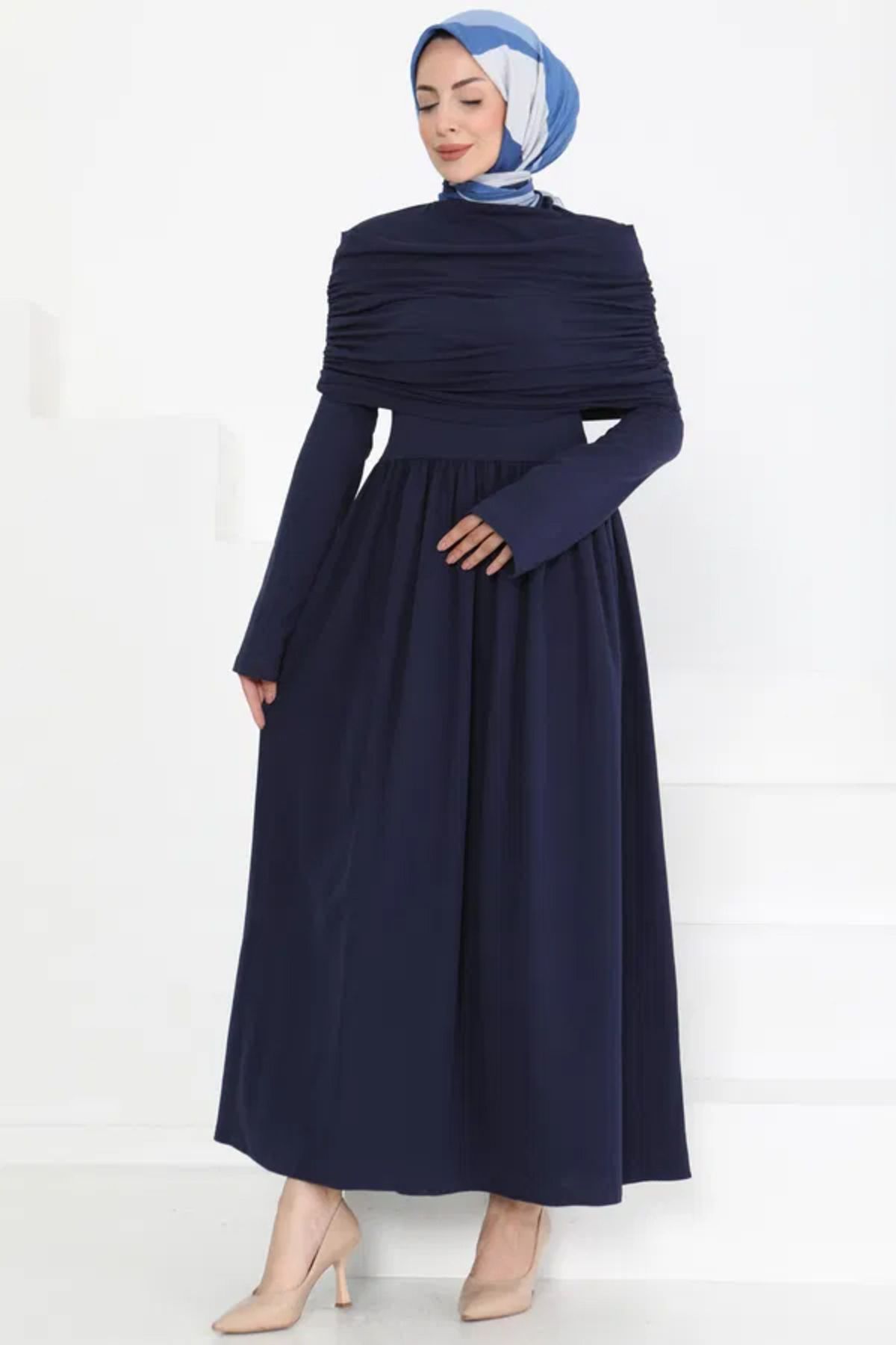 Butik Üstü Şal Detaylı Elbise