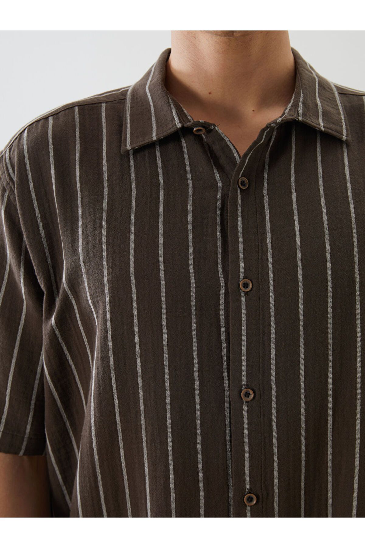 LC Waikiki-New Season Regular Fit Short Sleeve Striped Muslin Men's Shirt - S5Pl13Z8 3
