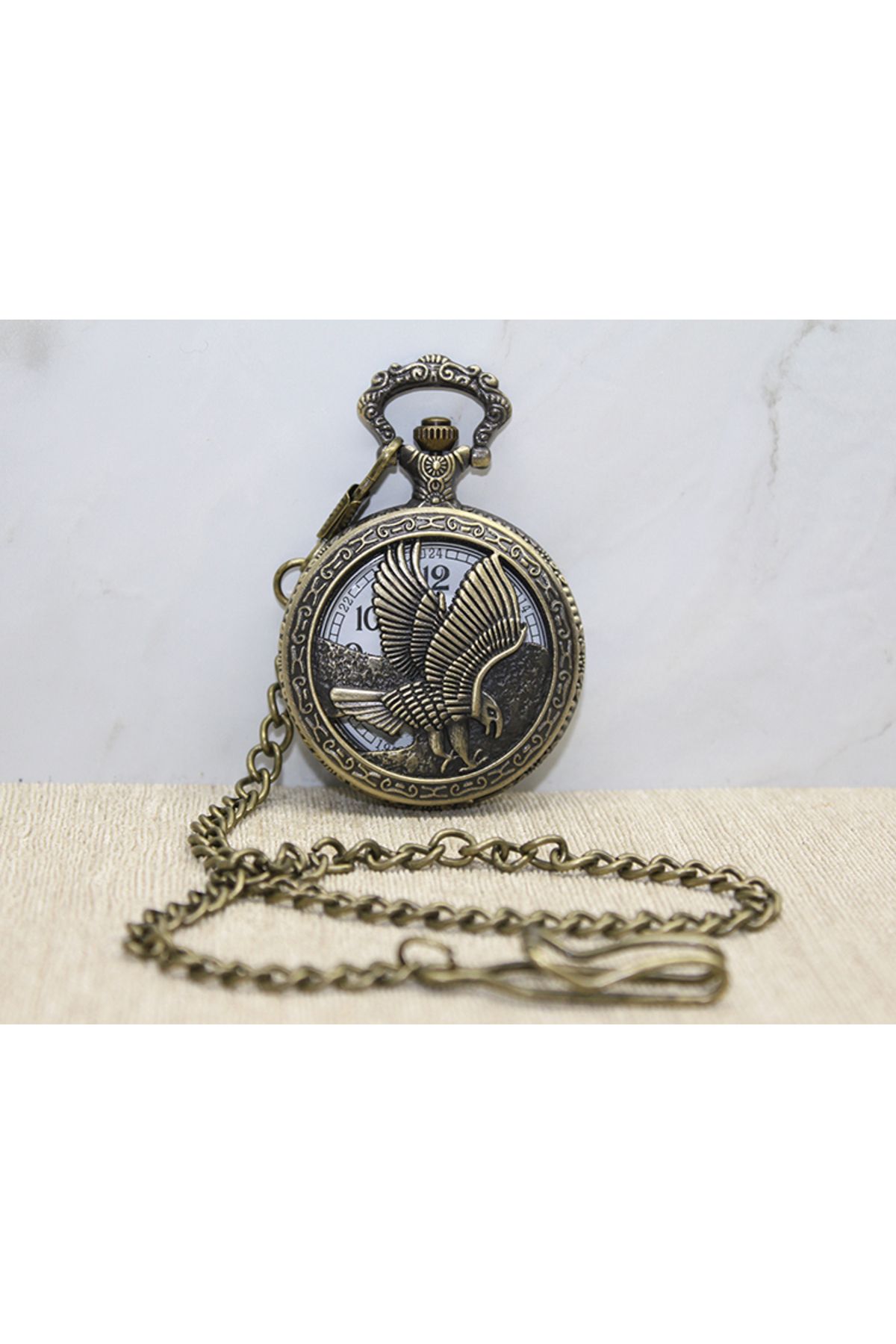 D&M Life Collection Kartal Tasarımlı Köstekli Saat