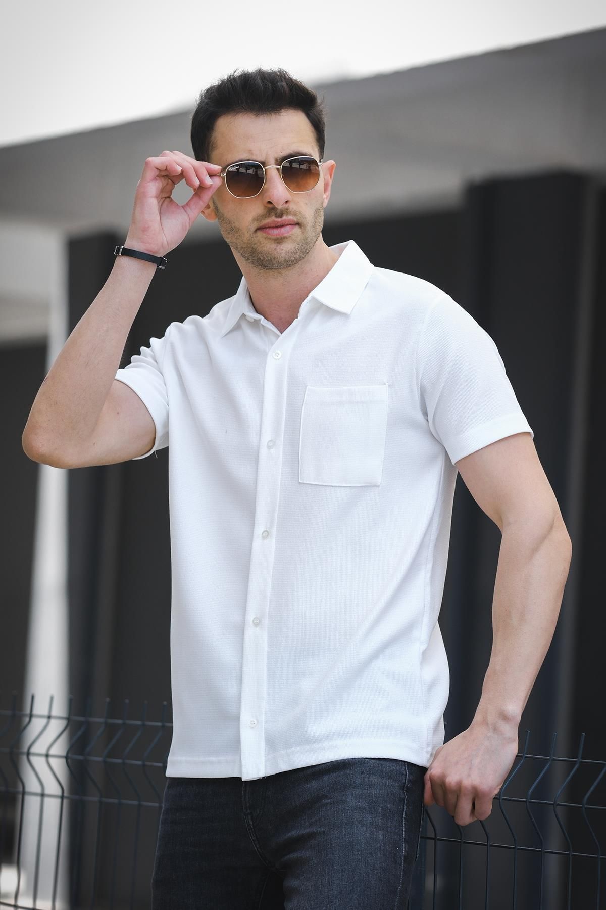 since 1990 man Mantheo Slim Fit Esnek Likralı Kısa Kol Ayaklı Yaka Erkek Gömlek