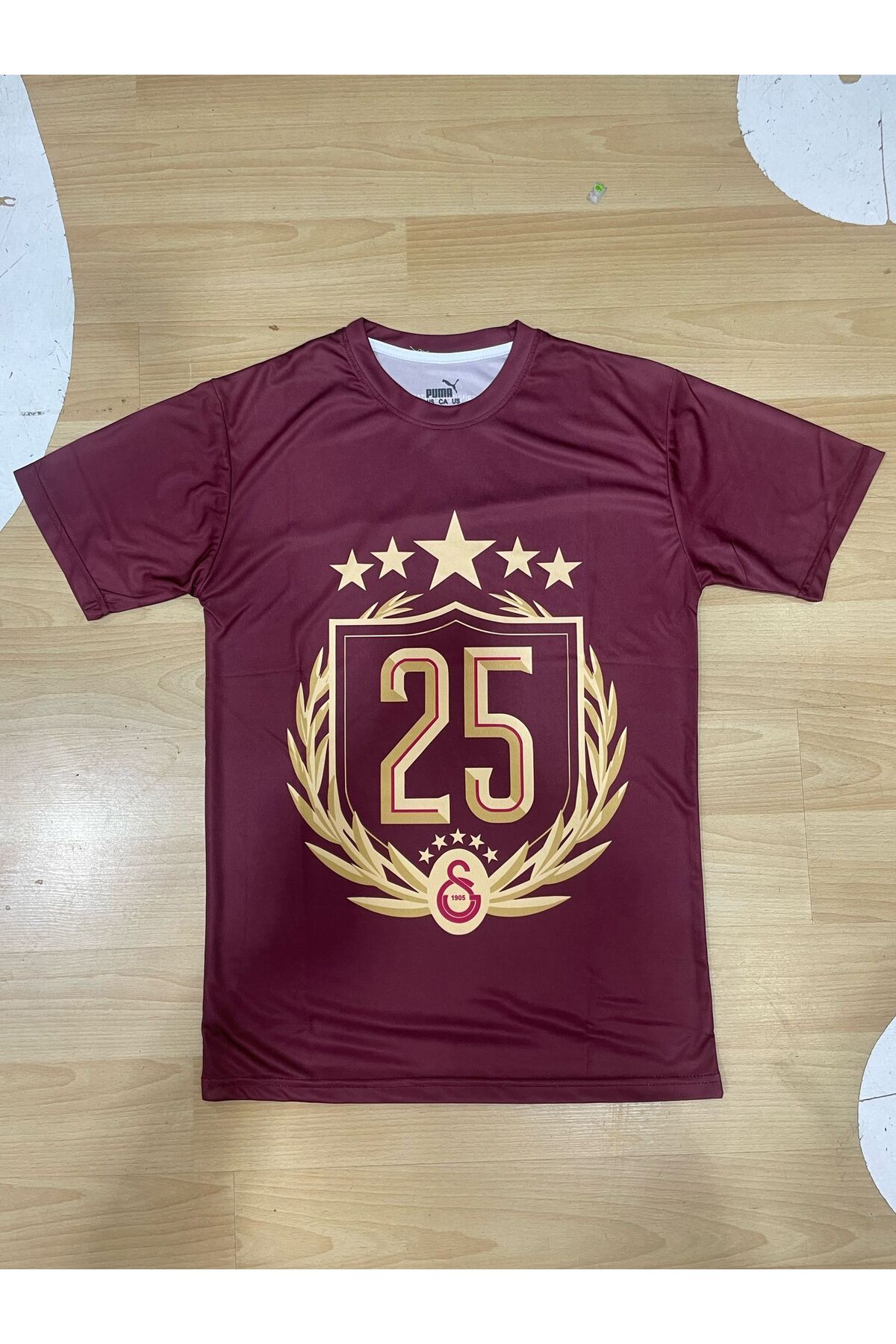 Nevruz // Galatasar y\ \\ 5 Yıldızlı 25.Şampiyonluk Özel Tasarım Kırmızı Renk T-shirt