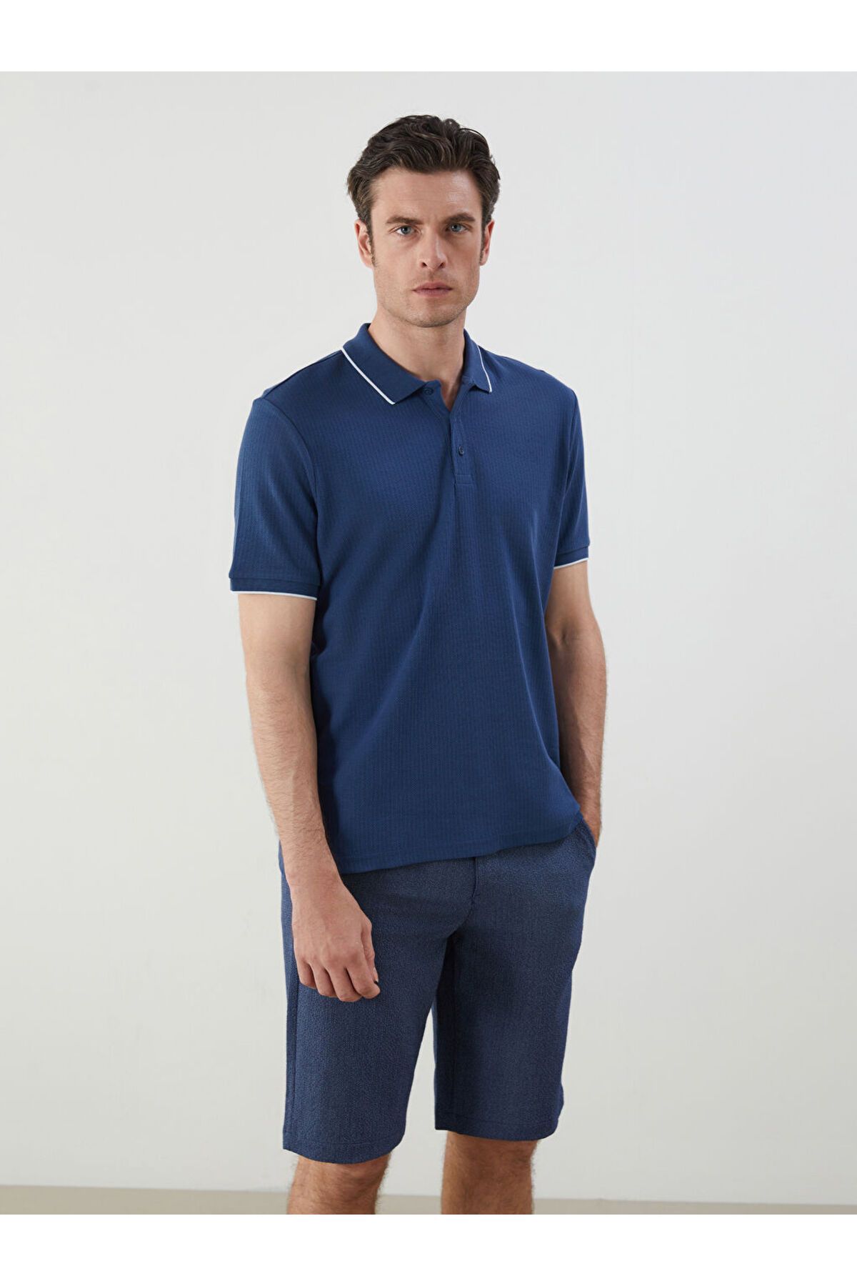 LC Waikiki Yeni Sezon Polo Yaka Kisa Kollu Erkek Tisort - S55147Z8