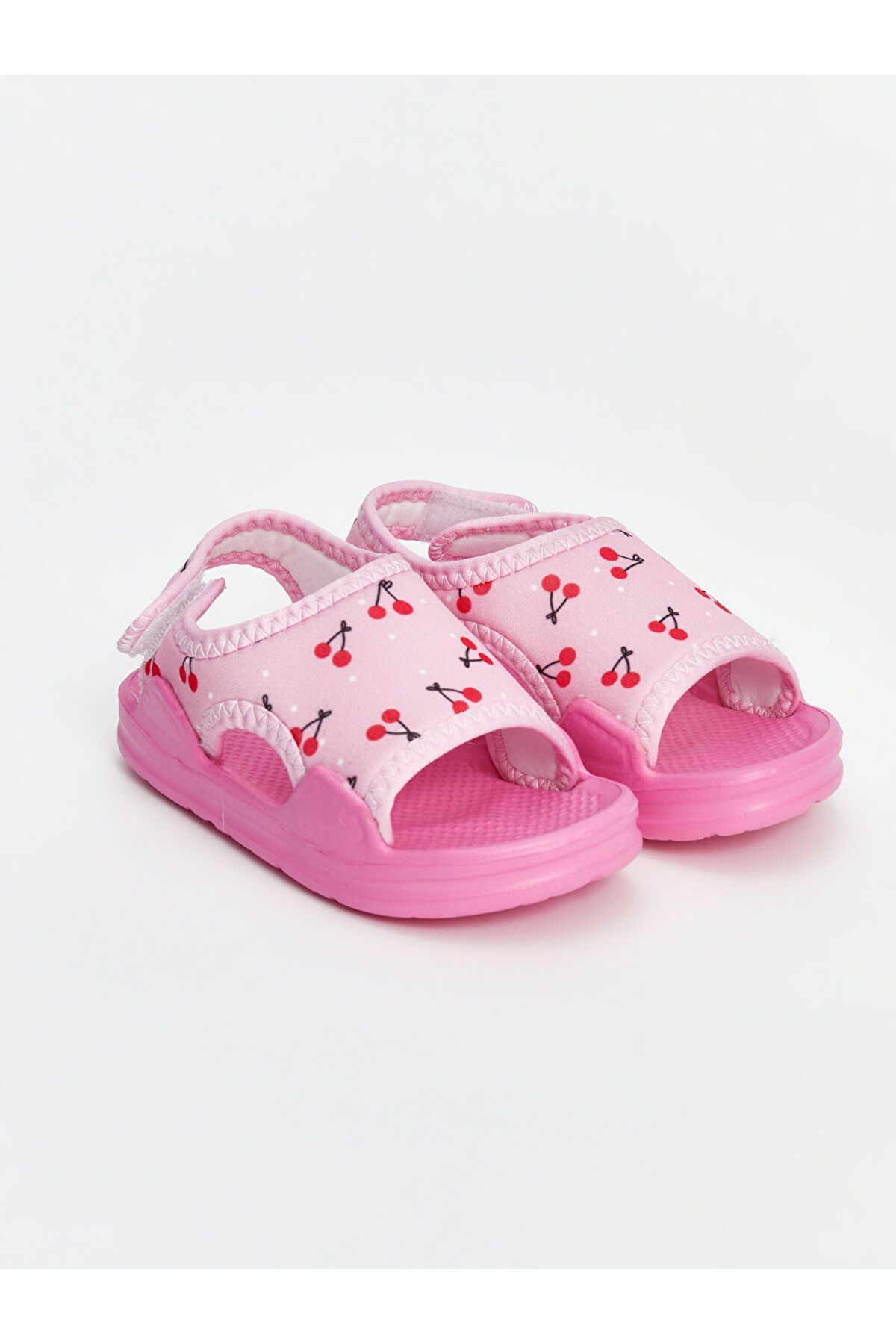 LC Waikiki LCW STEPS Pembe Kiraz Baskılı Cırt Cırtlı Kız Bebek Sandalet