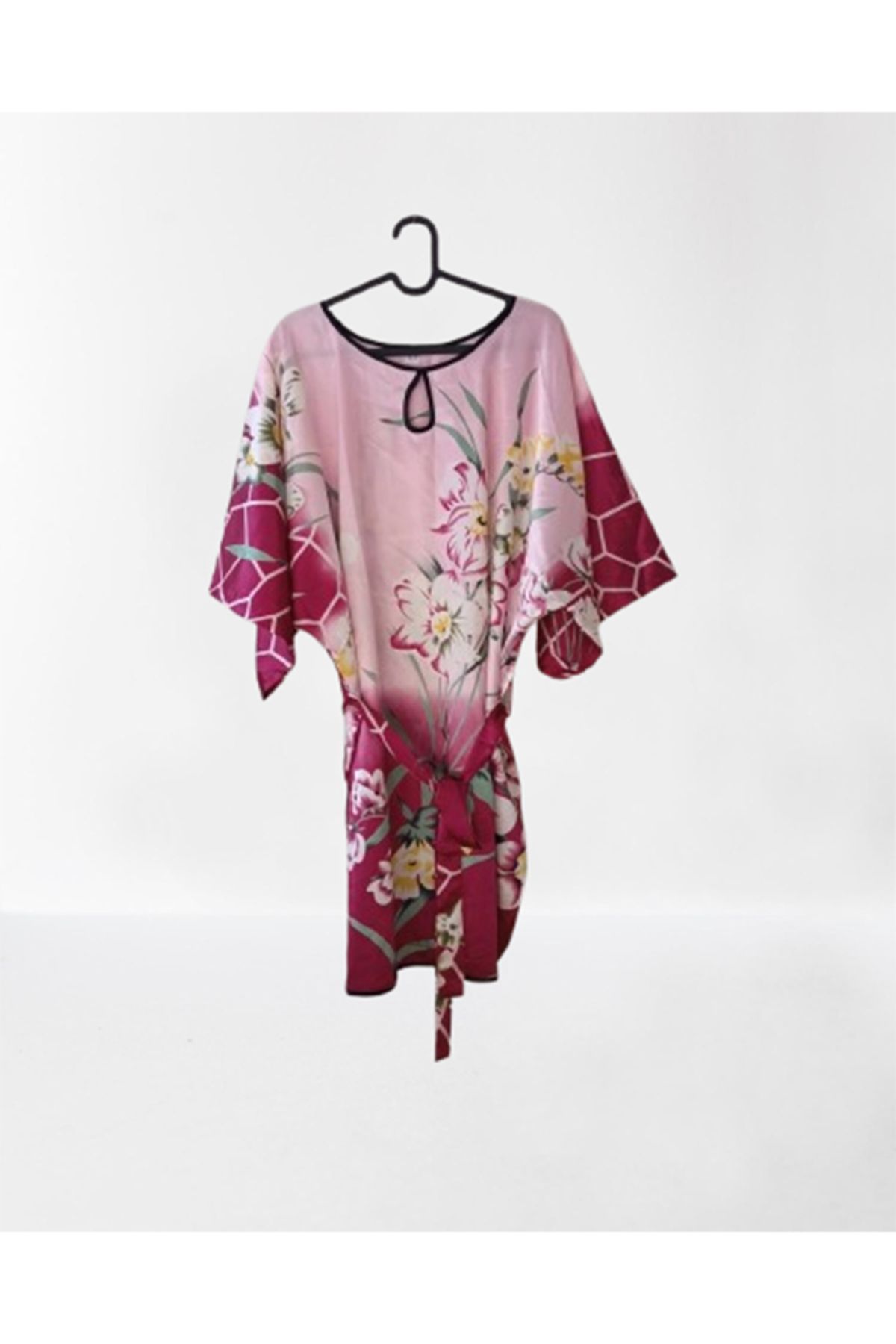 Namaste Vintage Çin ipeğinden çiçek desenli kuşaklı saten kimono bluz (Büyük beden)