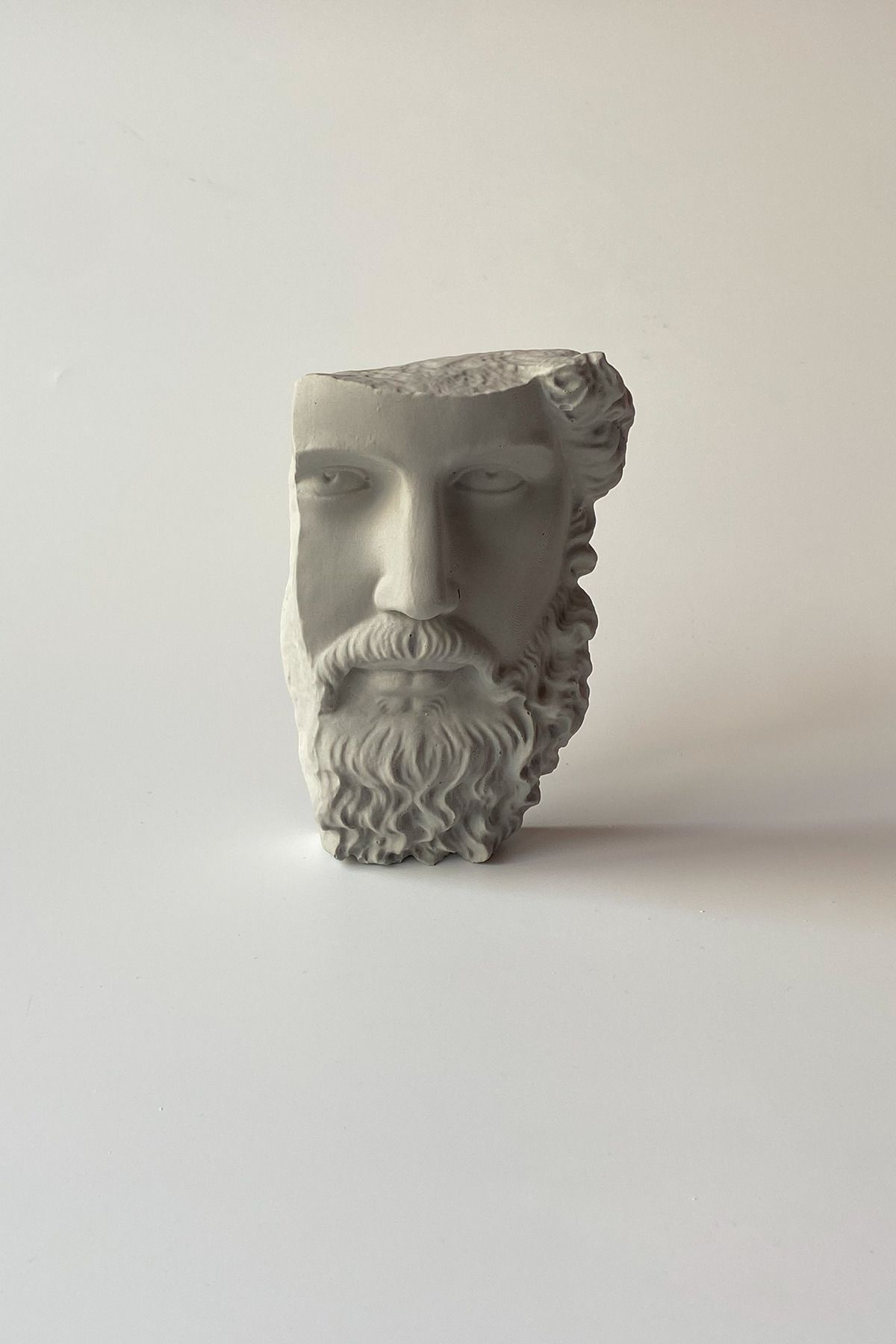 SerenityHaven Zeus Büst Heykel Biblo Gri