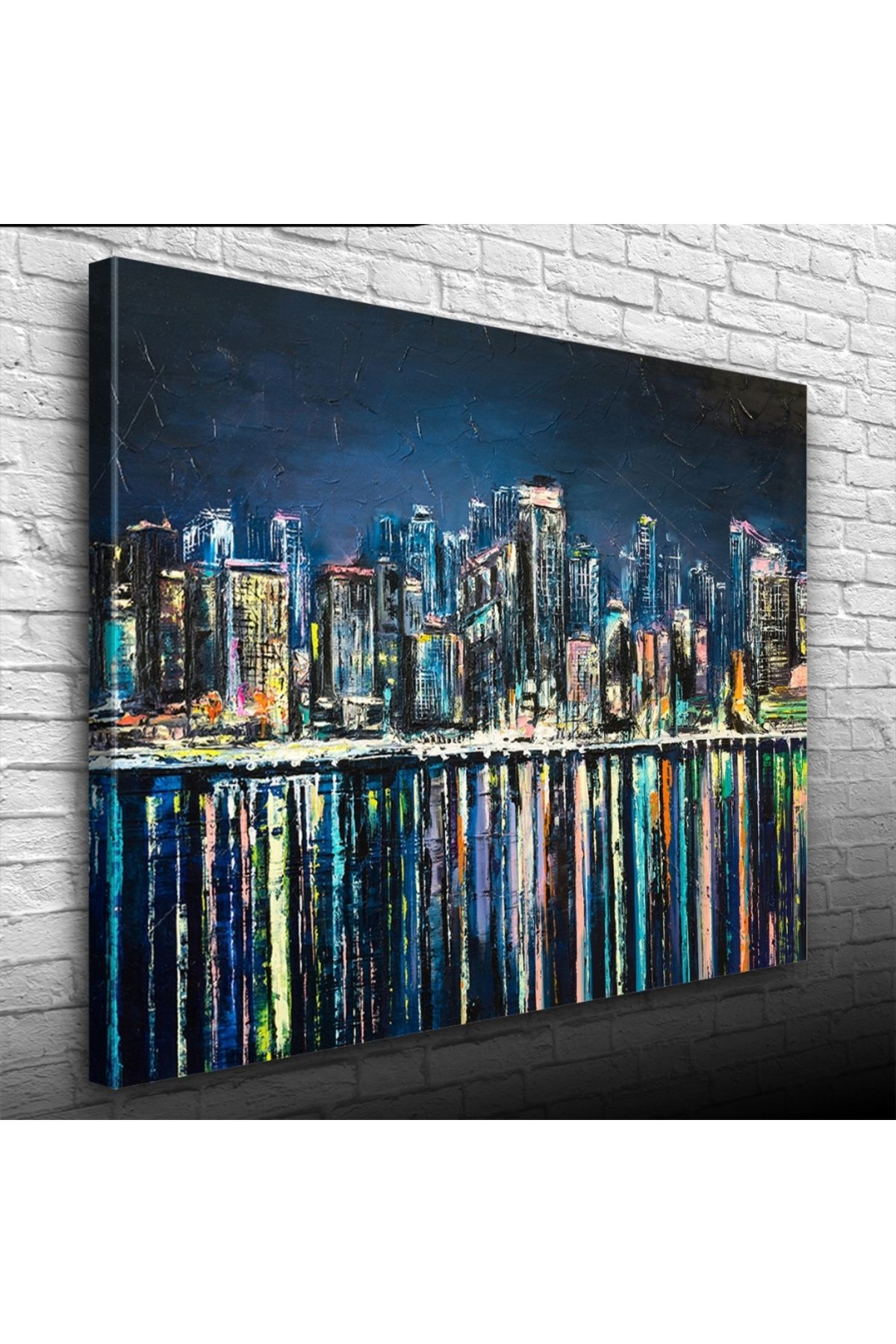 Kanonik Education Gökdelenler ve Suya Yansıması Kanvas Tablo 50 x 70