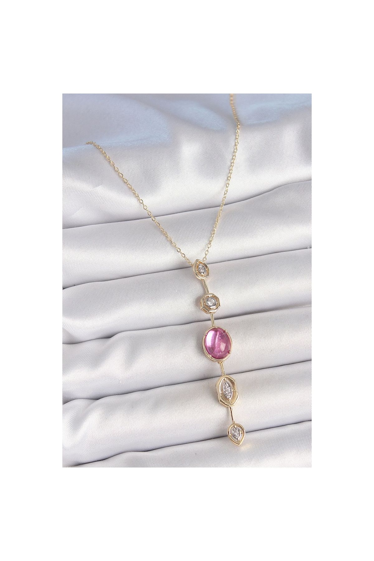 Marsilyan Pirinç Zincir Gold Renk Pembe Zirkon Taşlı Y Kolye - TJ-BKO10228