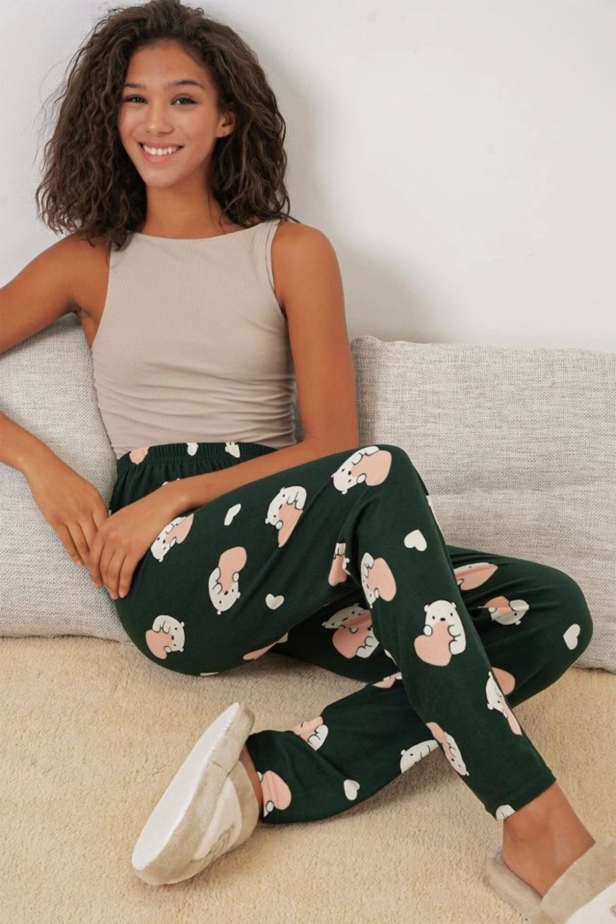 Butik 4323 Desenli Pijama Altı - Y.Zümrüt
