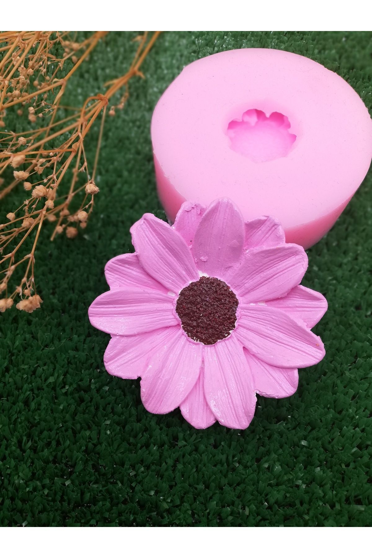 SerenityHaven Dekoratif El Boyalı Ayçiçeği Şeklinde Pembe Renkli Tabağı Teraryum Obje Alçıdan Yapılmış 7,5cm'li