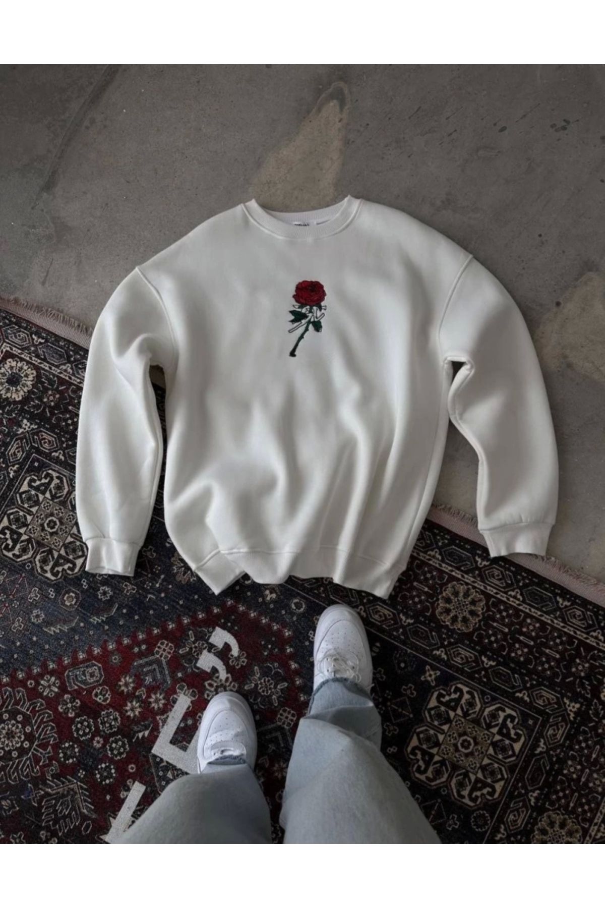 Butik Unisex Bisiklet Yaka Ön Ve Arka Baskılı SweatShirt - Beyaz