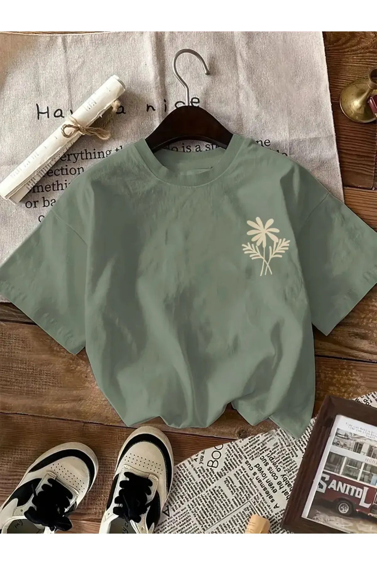 Koklonmoda Unisex Flowers Baskılı Oversize T-Shirt