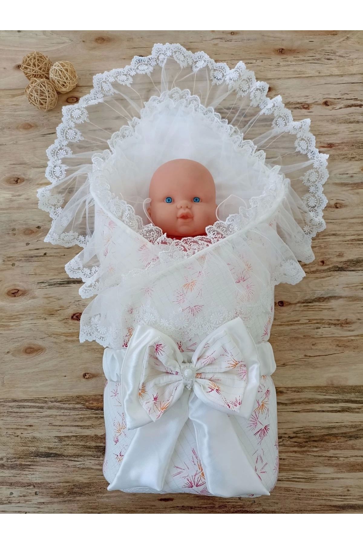 POLEXP Zarif Hanımeli Desenli Bebek Battaniyesi