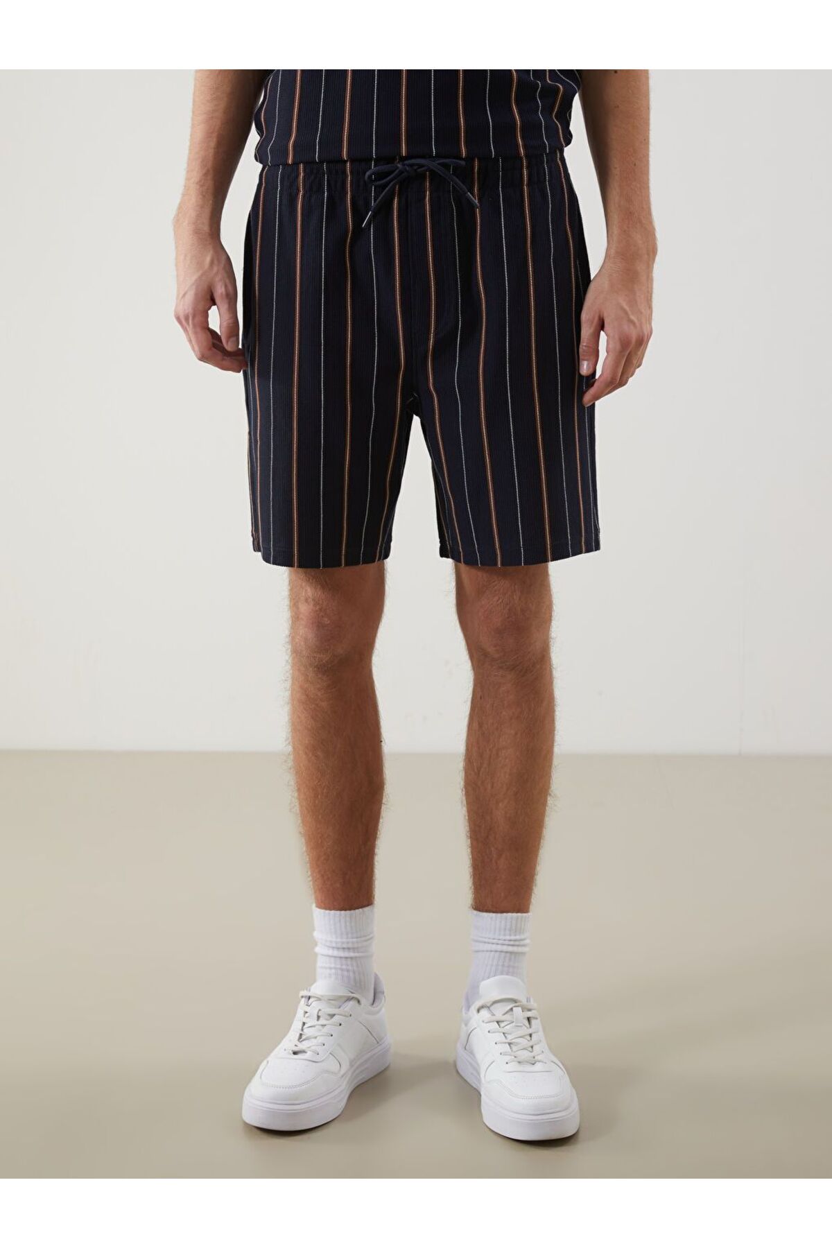 LC Waikiki-Ανδρικό σορτς XSIDE Standard Fit 2