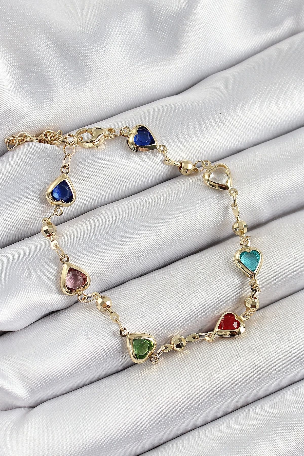 GLIMMERY Pirinç Asorti Kalp Model Gold Renk Zirkon Taşlı Kadın Bileklik