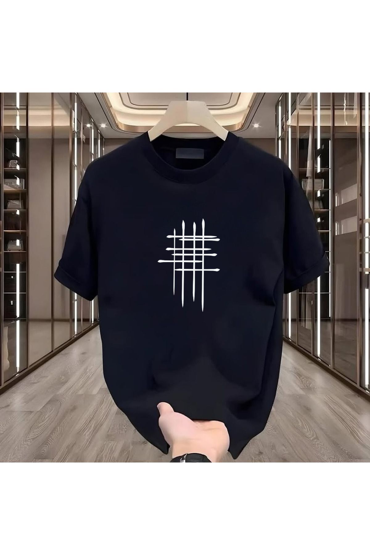 ROVELLA Çizgi Baskılı Siyah Oversize Erkek Tshirt