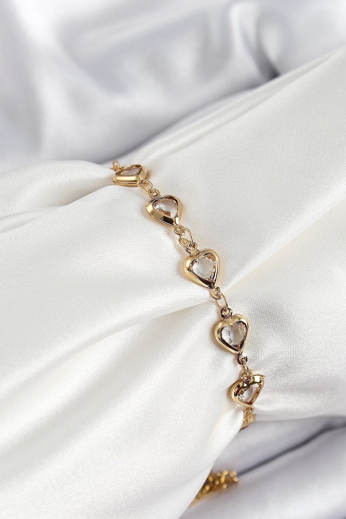 GLIMMERY Pirinç Gold Renk Kalp Zirkon Taşlı Kadın Bileklik