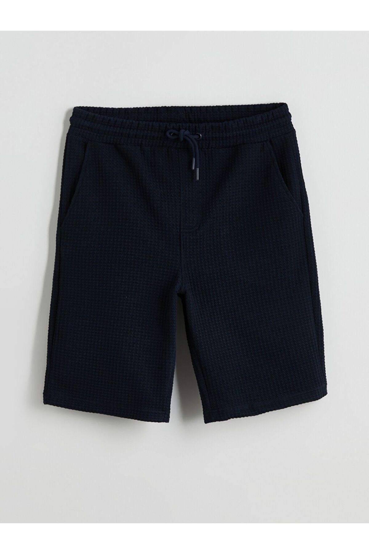LC Waikiki LCWAIKIKI Classic Standart Kalıp Erkek Şort