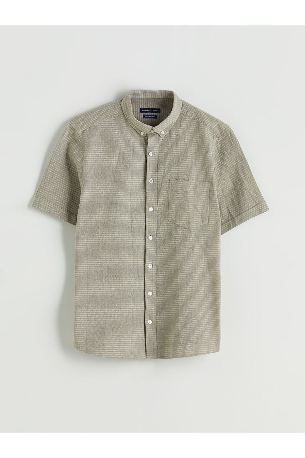 LC Waikiki LCWAIKIKI Classic Regular Fit Kısa Kollu Armürlü Erkek Gömlek