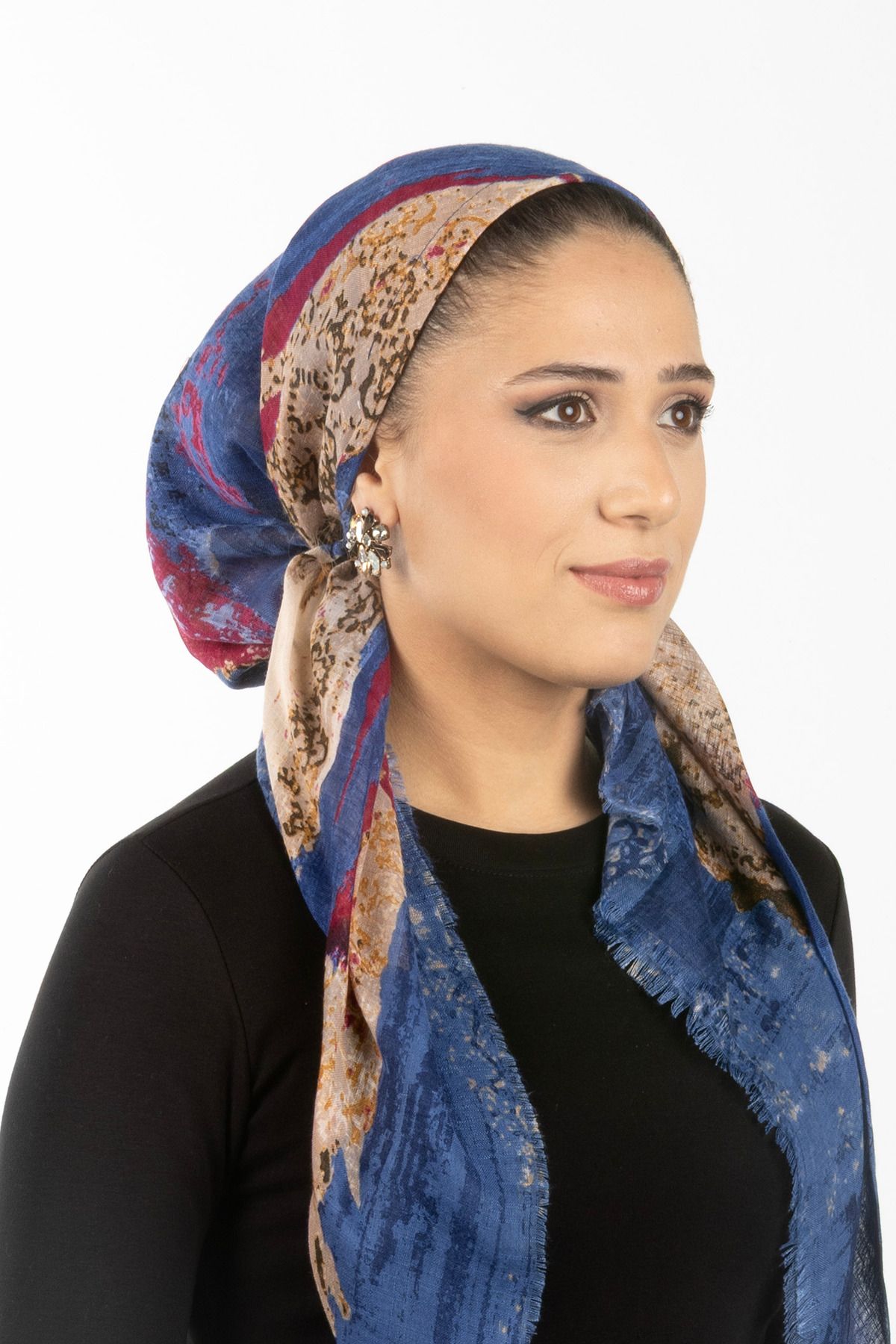 safura Yeni Özel Tasarım Bone Eşarp - Mavi Desenli, Ayarlanabilir Ense Lastik, Kaymaz Kadife Şerit
