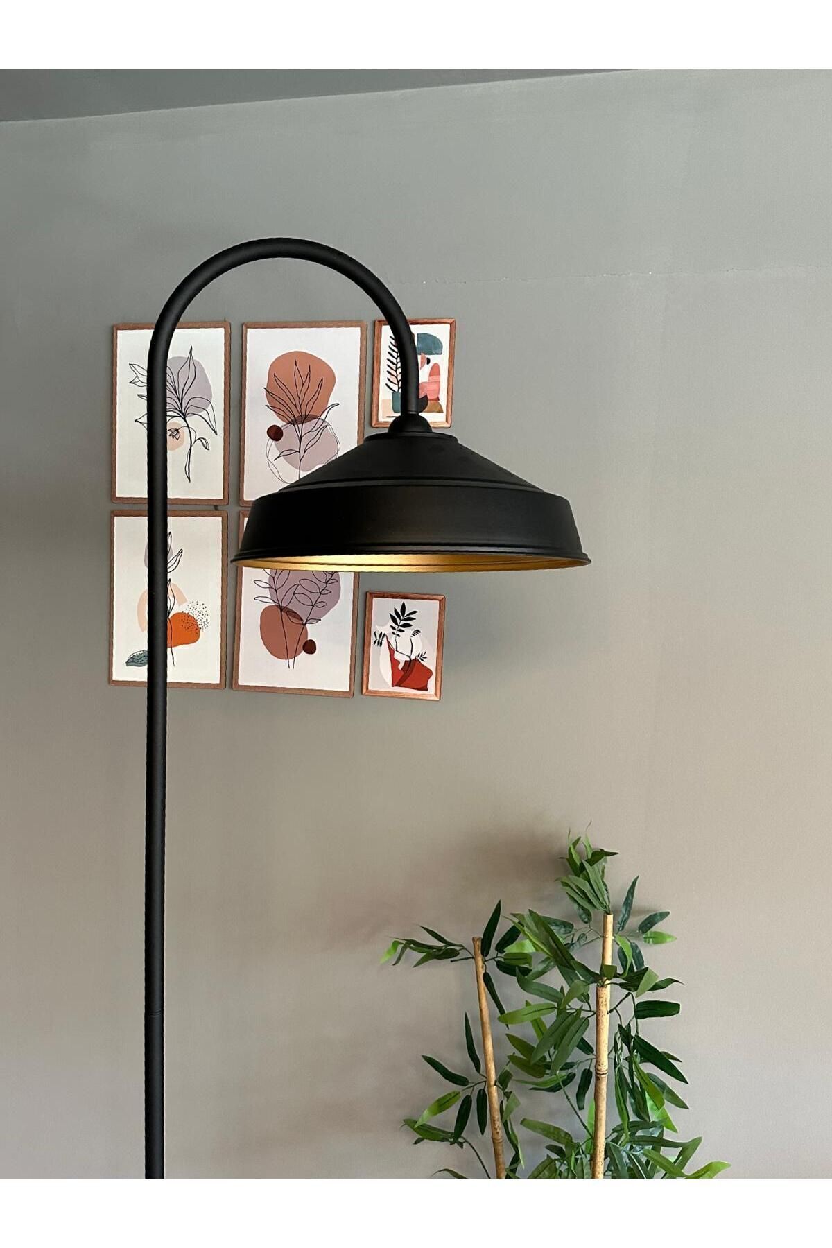 SerenityHaven Siyah Lambader Modern Dekoratif Metal Oturma Odası Çalışma Odası Zemin Lambası