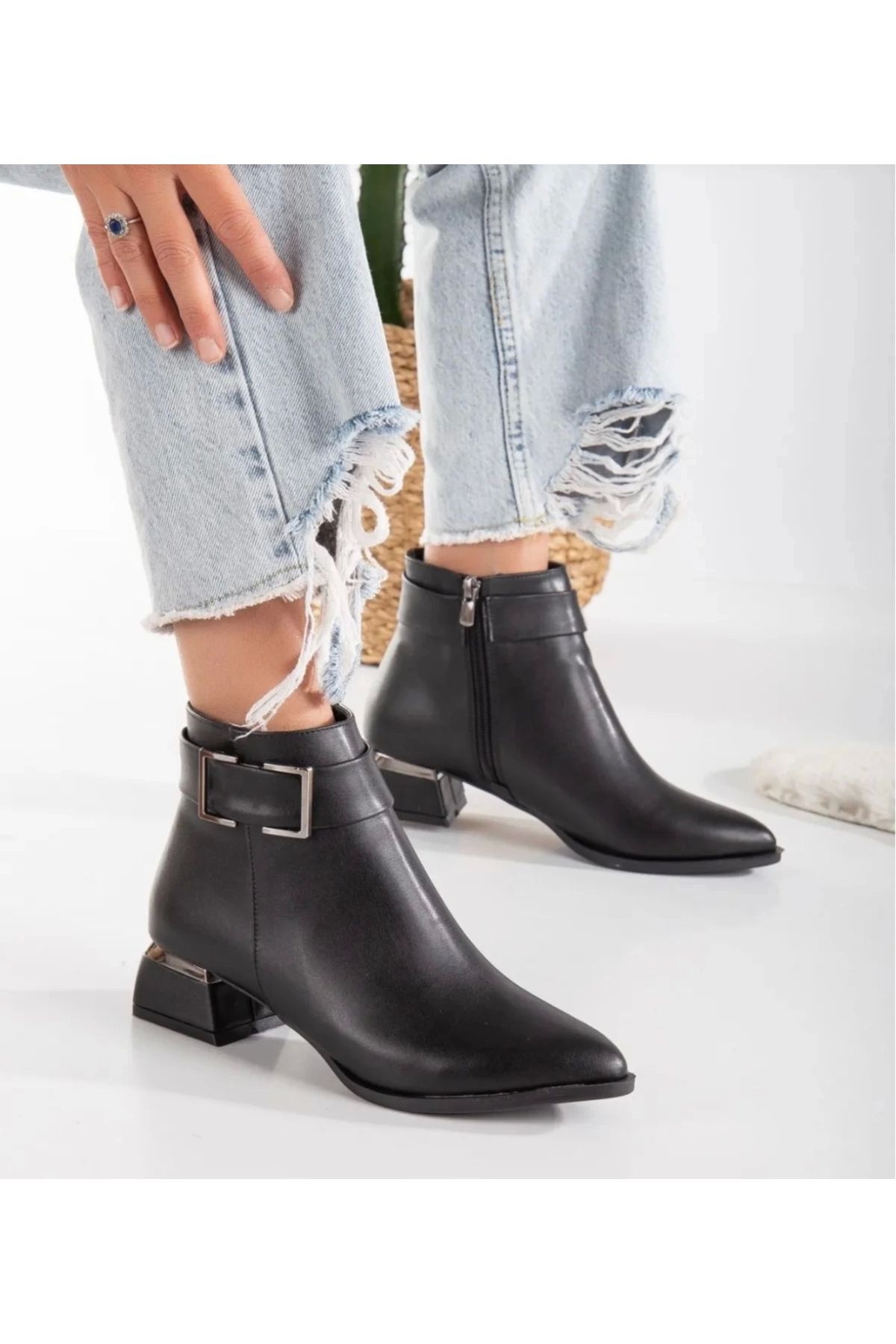 BellevieStore Mona Siyah Cilt Topuklu Bot
