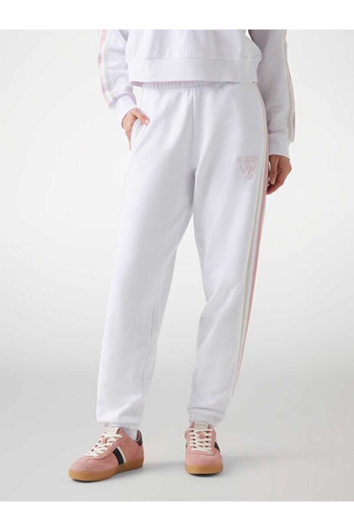 Guess Yarrow Kadın Aktif Regular Fit Eşofman Altı