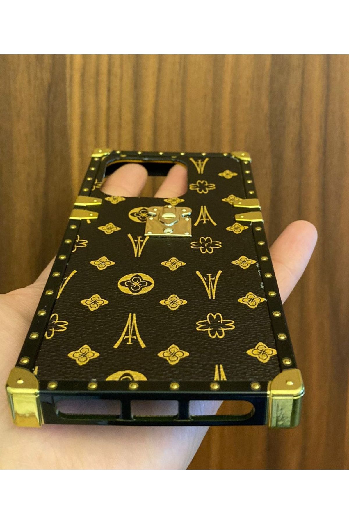 Newon REDMİ12C Lüks Kasalı Kahverengi Deri Gold Altın Kaplama Çerçeve Telefon kılıfı Kapak