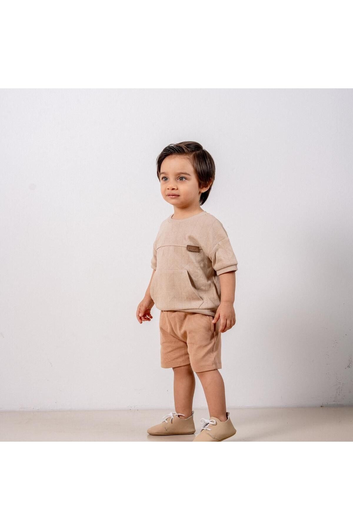 Pure Kids Store %100 Organik Pamuk, Kanguru Cepli, Nefes Alan Kumaş Erkek Bebek Yazlık T-Shirt Şort Takım