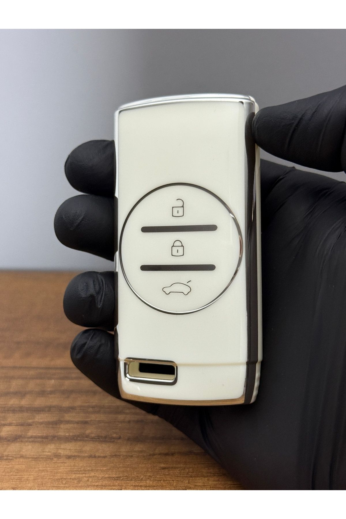 Mavi Keys Chery Tiggo 7 Plus Smart Uyumlu 3 Düğmeli Silikon Anahtar Kumanda Koruma Kılıfı – Beyaz Gümüş Renk