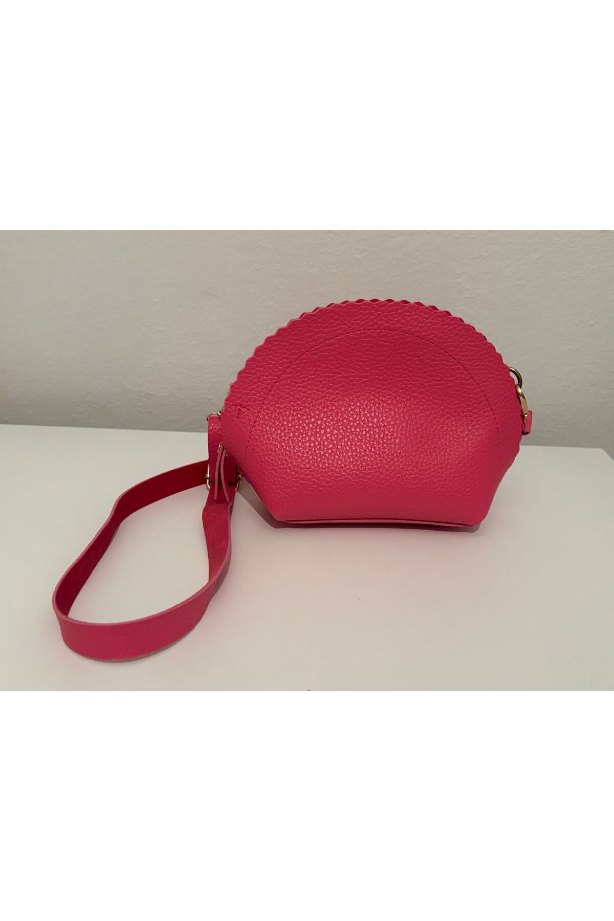 BEMİRA BAGS KADIN OMUZ ÇANTASI FERMUARLIMİDYE MODEL