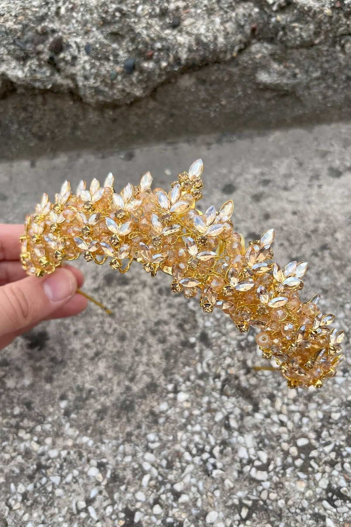 Hobigram-Aldonsa Gold Bridal Henna Crown Special Occasion Accessory Women's Crown Hair Accessory – Crown, Crystal Stone 2
