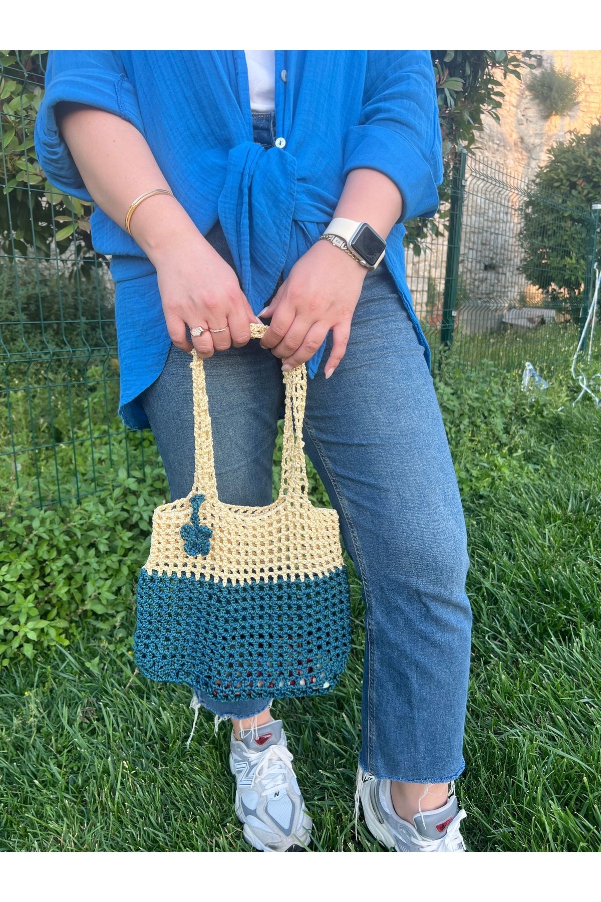 GÖKÇEBUTİKS Yazlık El Örgüsü Mavi & Bej El Çantası