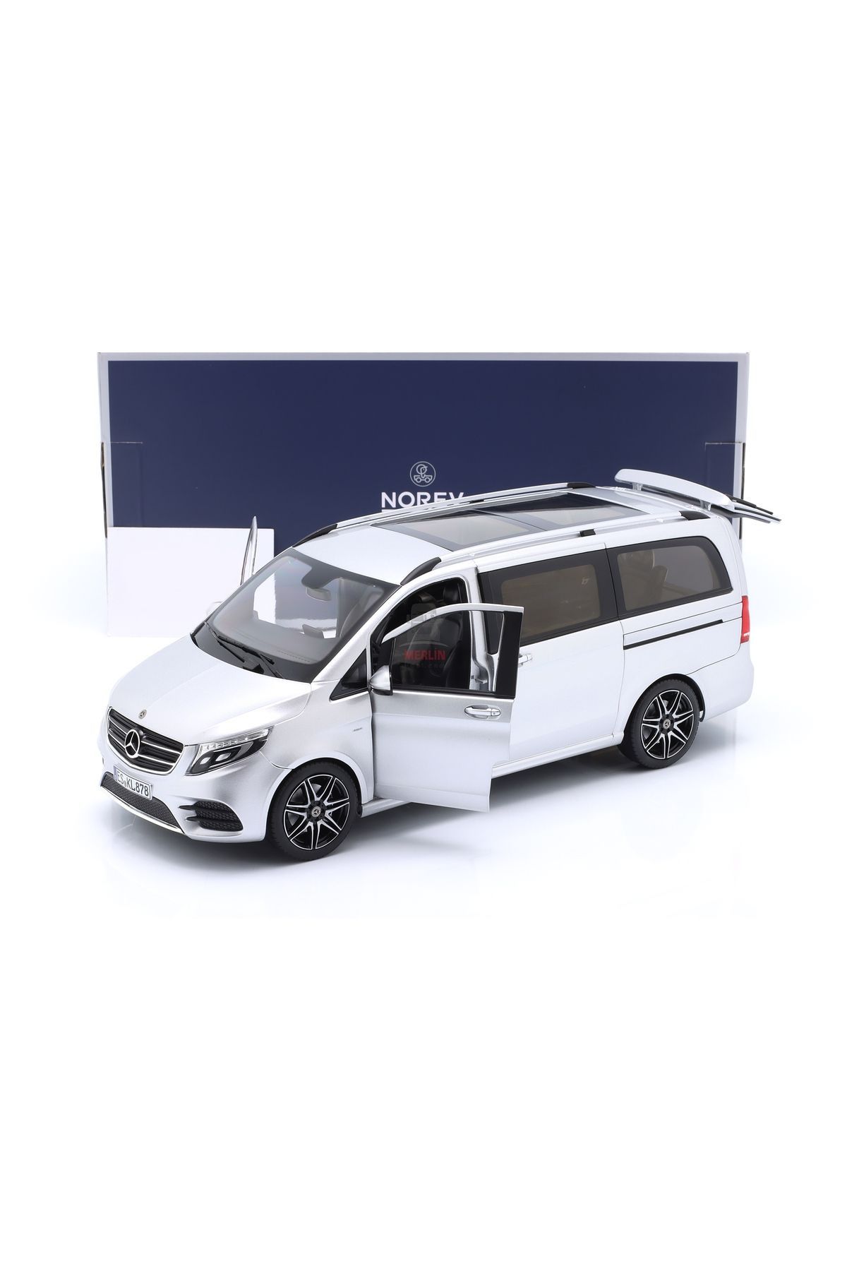 Marsel oyuncak Mercedes-Benz V class AMG-Line minibus 1/18 Beyaz