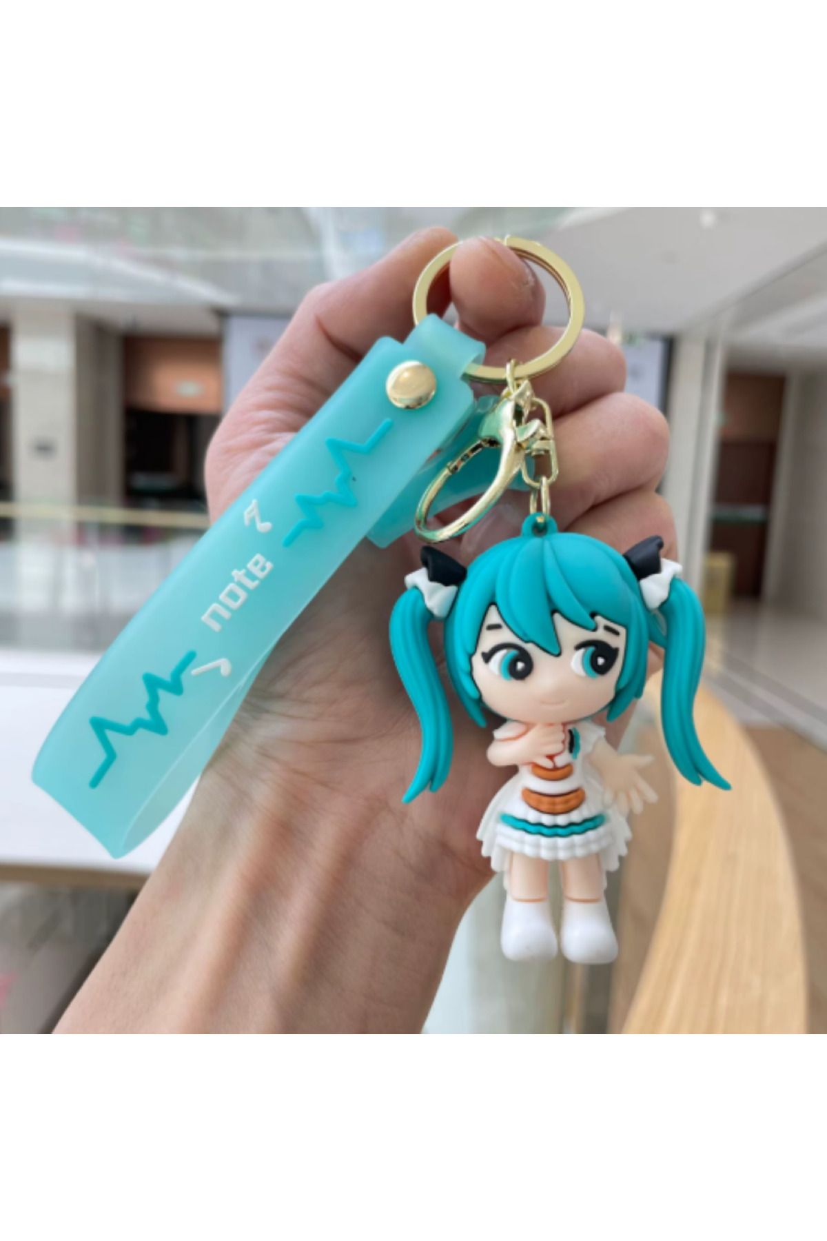 Bizde Ne Yok ki 3D Lüks Büyük Boy Xingbiyou Anime Miku Anahtarlık-Çanta Süsü