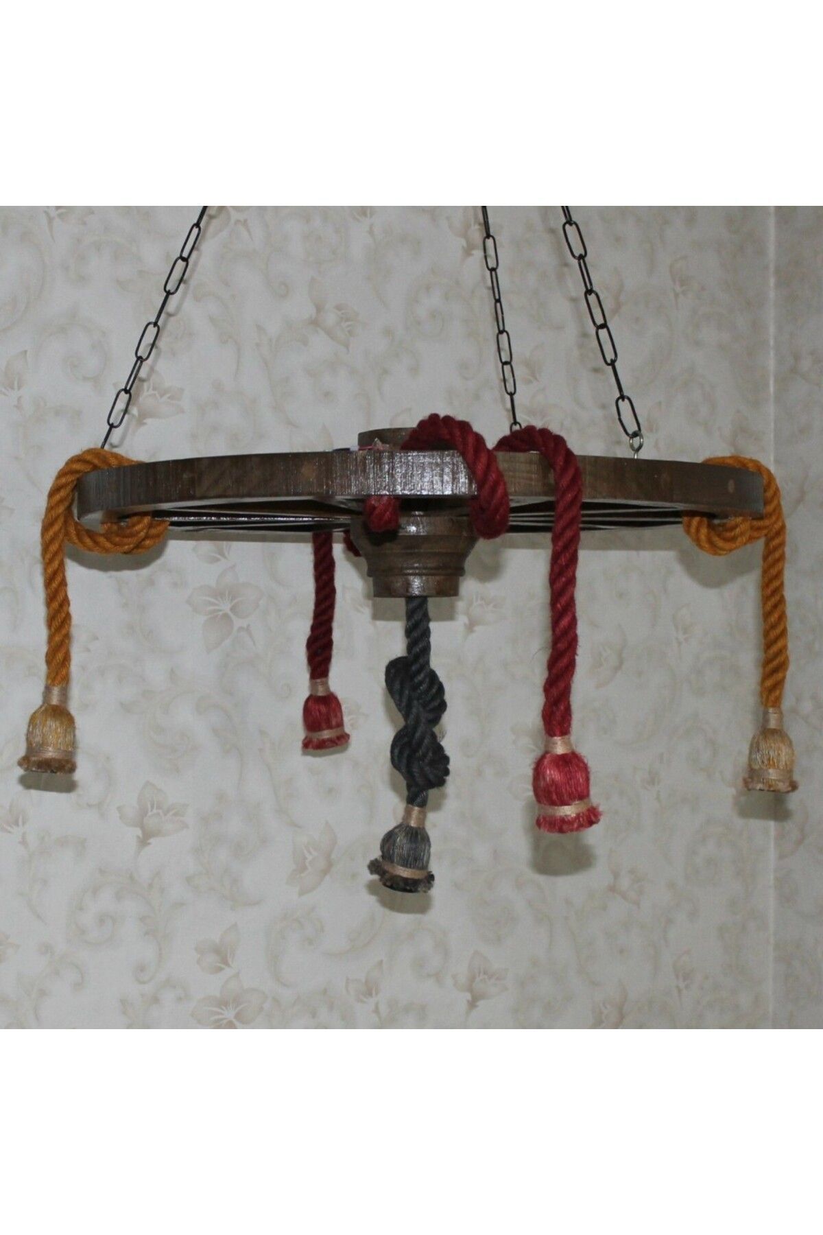 SerenityHaven Ahşap Renkli Halatlı Teker Avize 70 Cm. 5'li Serbest Sarkıtlı