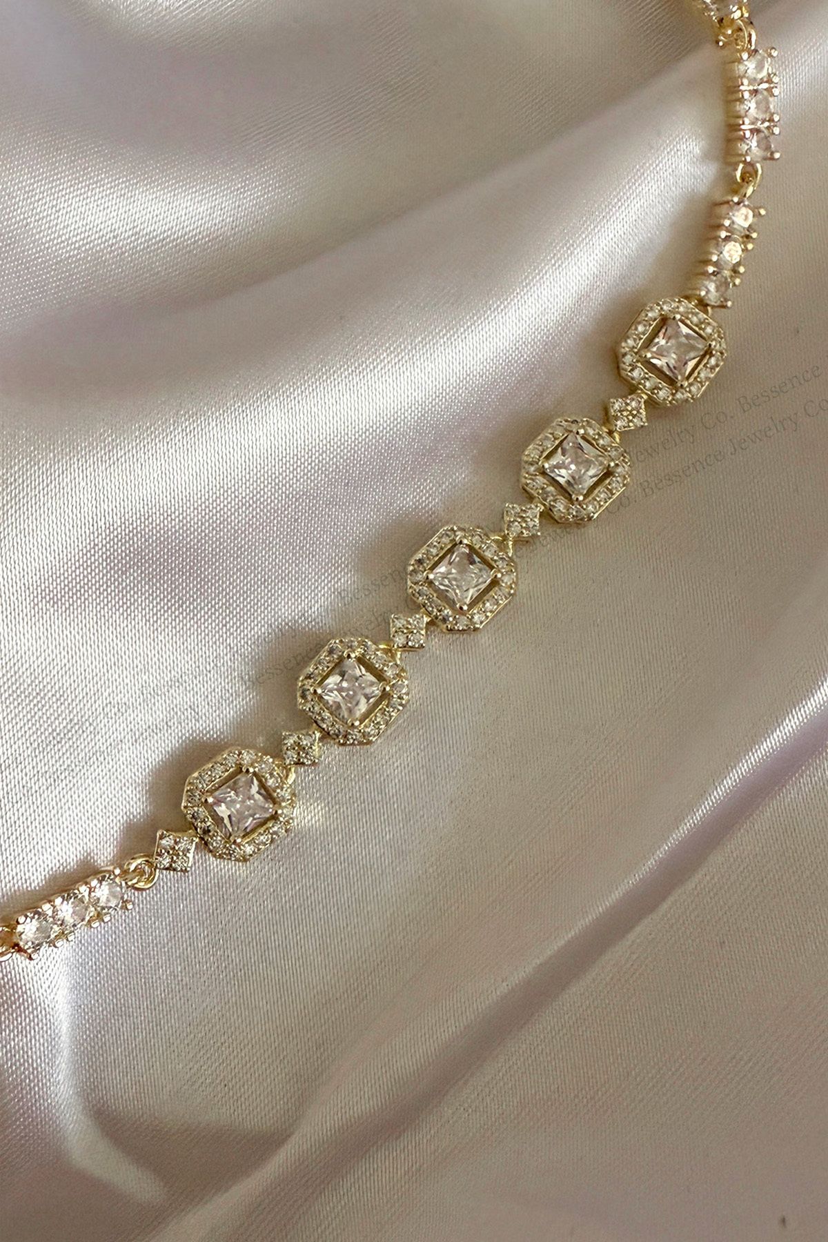 Bessence Jewelry Co VIP Zirkon Taşlı Baget Model Çelik Bileklik