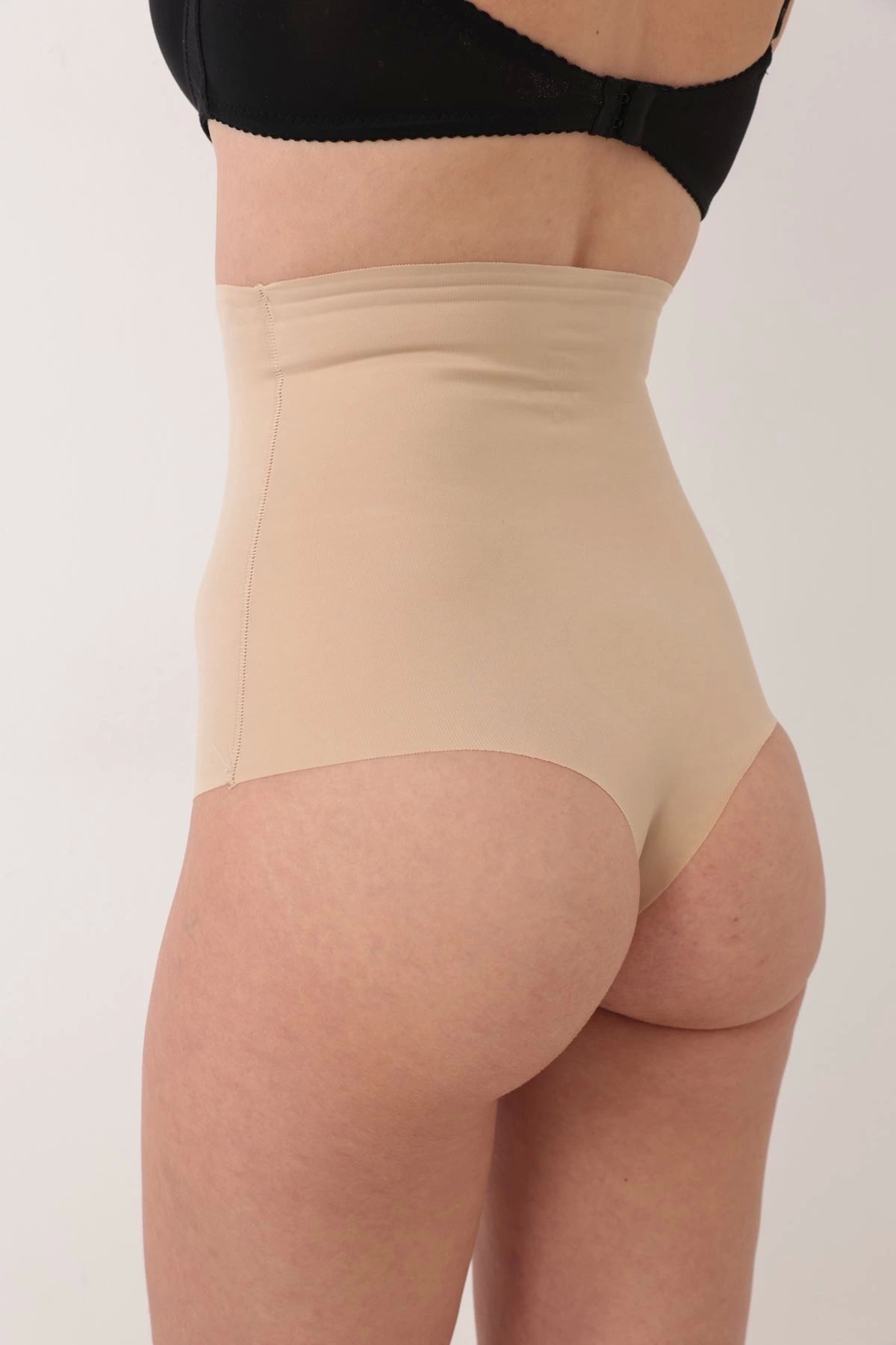 Beruflic Ten Lazer Kesim String Tanga Korse