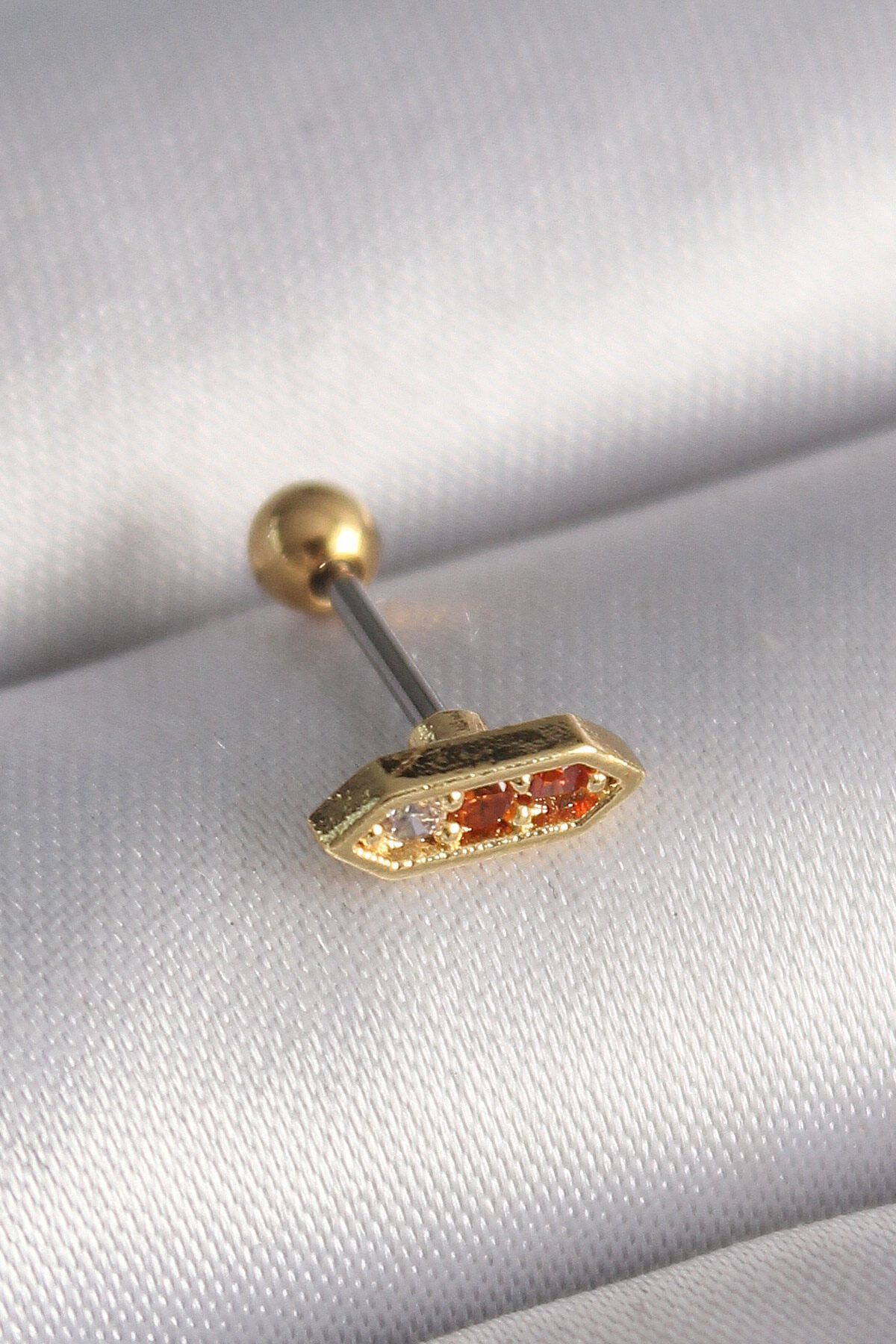 Avantaj Kapıda ® 316L Çelik Gold Renk Turuncu Zirkon Taşlı Tragus Piercing