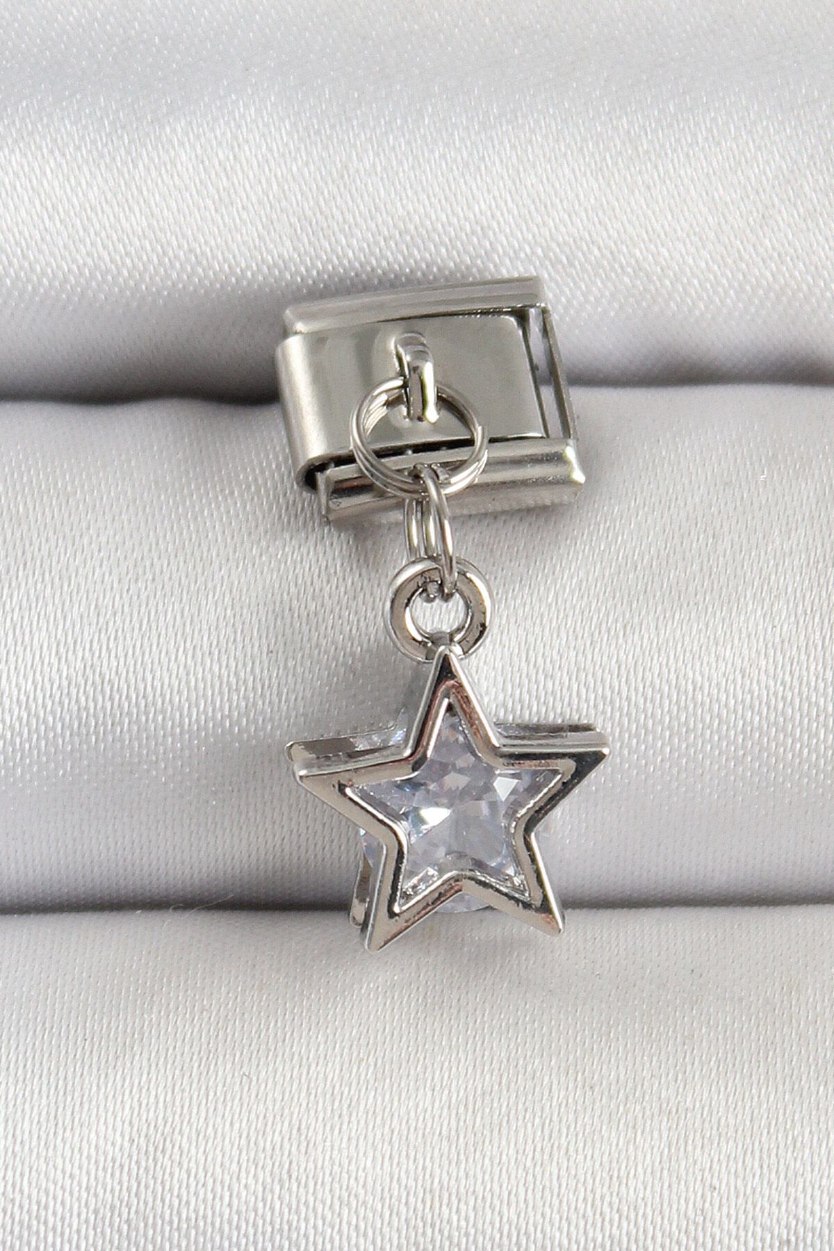 Avantaj Kapıda ® 316L Çelik Gümüş Renk Zirkon Taşlı Yıldız Model Nomination Charm
