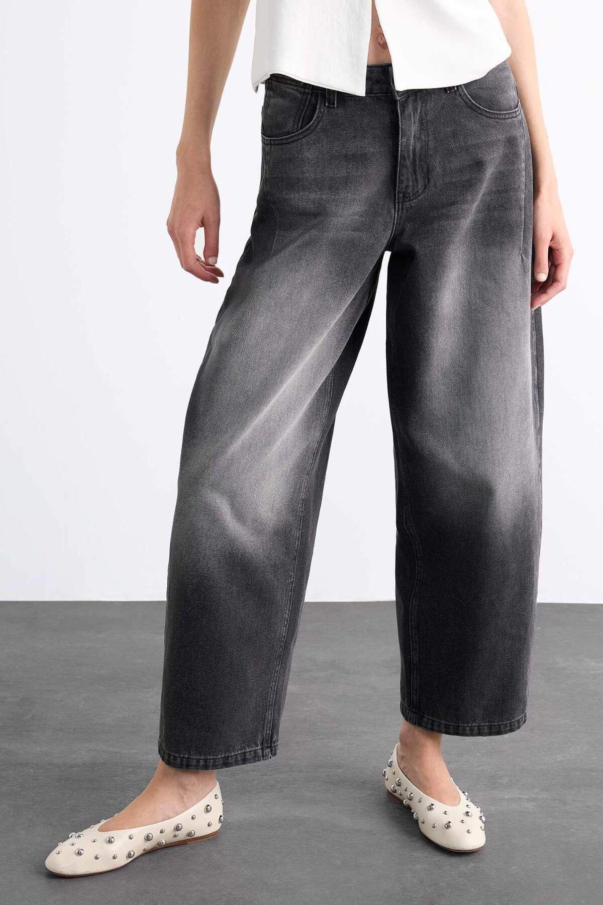 DeFacto Wide Baggy Fit Yıkamalı Jean Pantolon F7501AX25SM