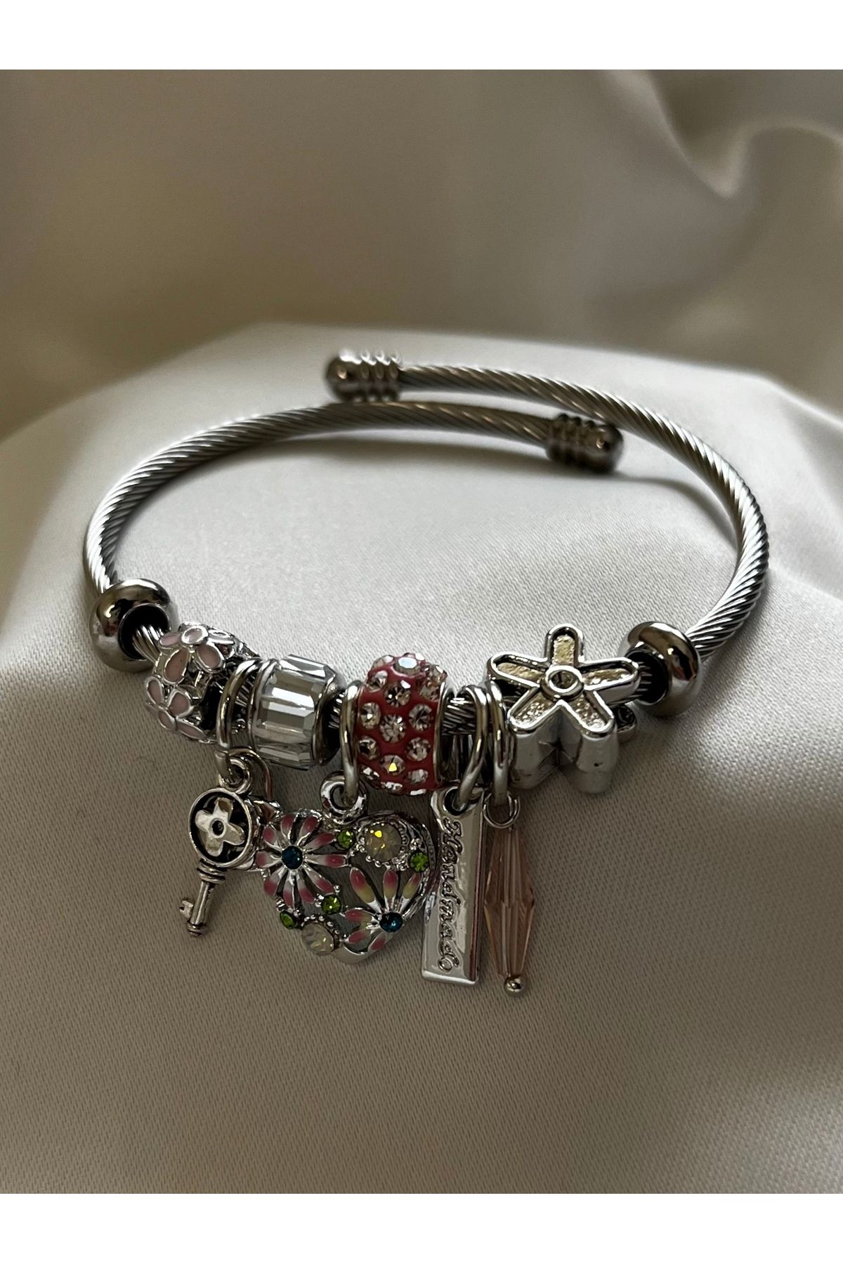 MODA Pembe Kalp Anahtar Charmlı Silver Bilezik