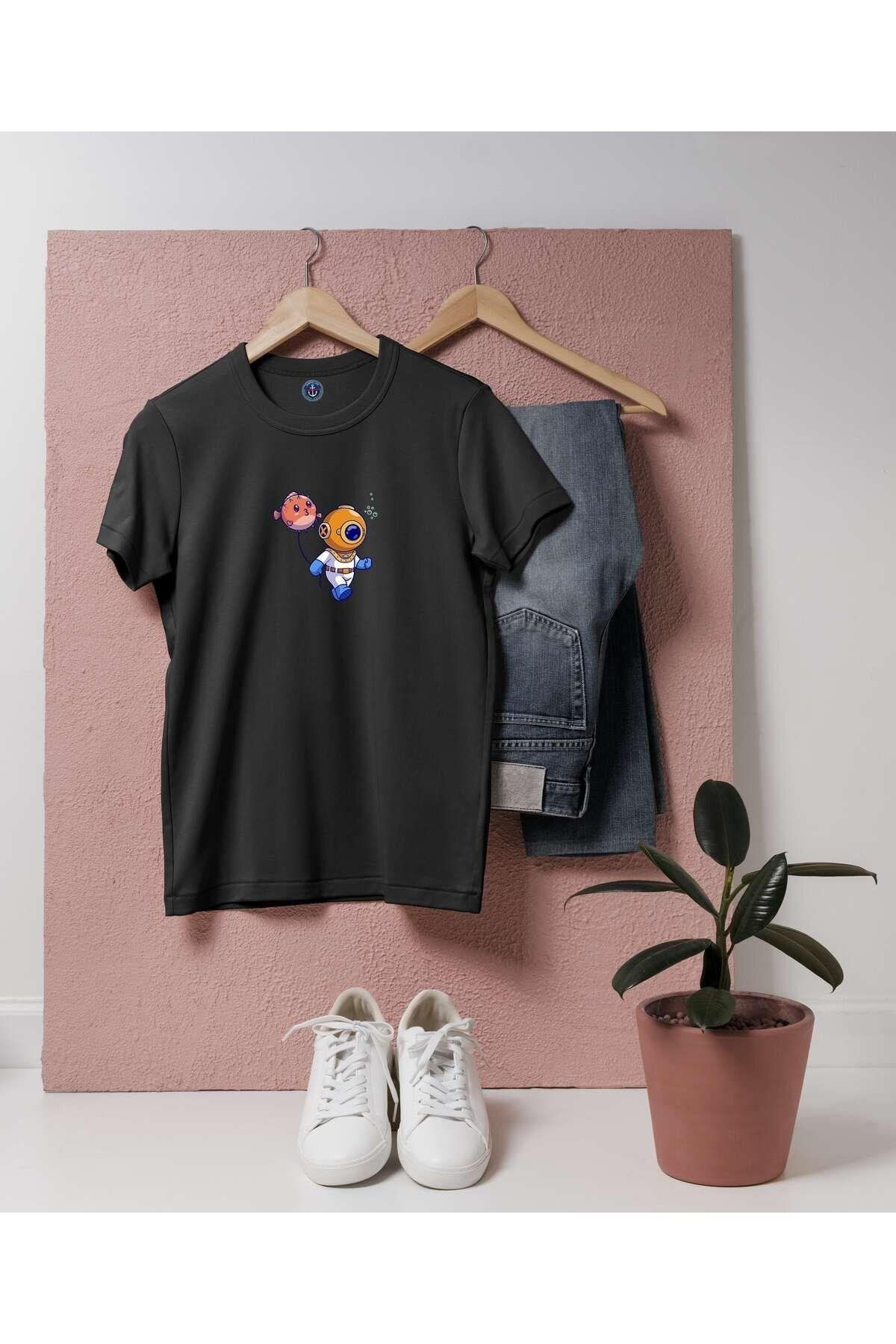 bahriyeli.jpeg Oversize Dalgıç ve Balık Tasarım unisex T-shirt