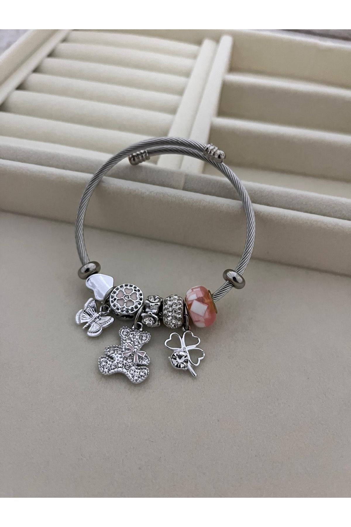 Lumina Atelier Charm Bileklik