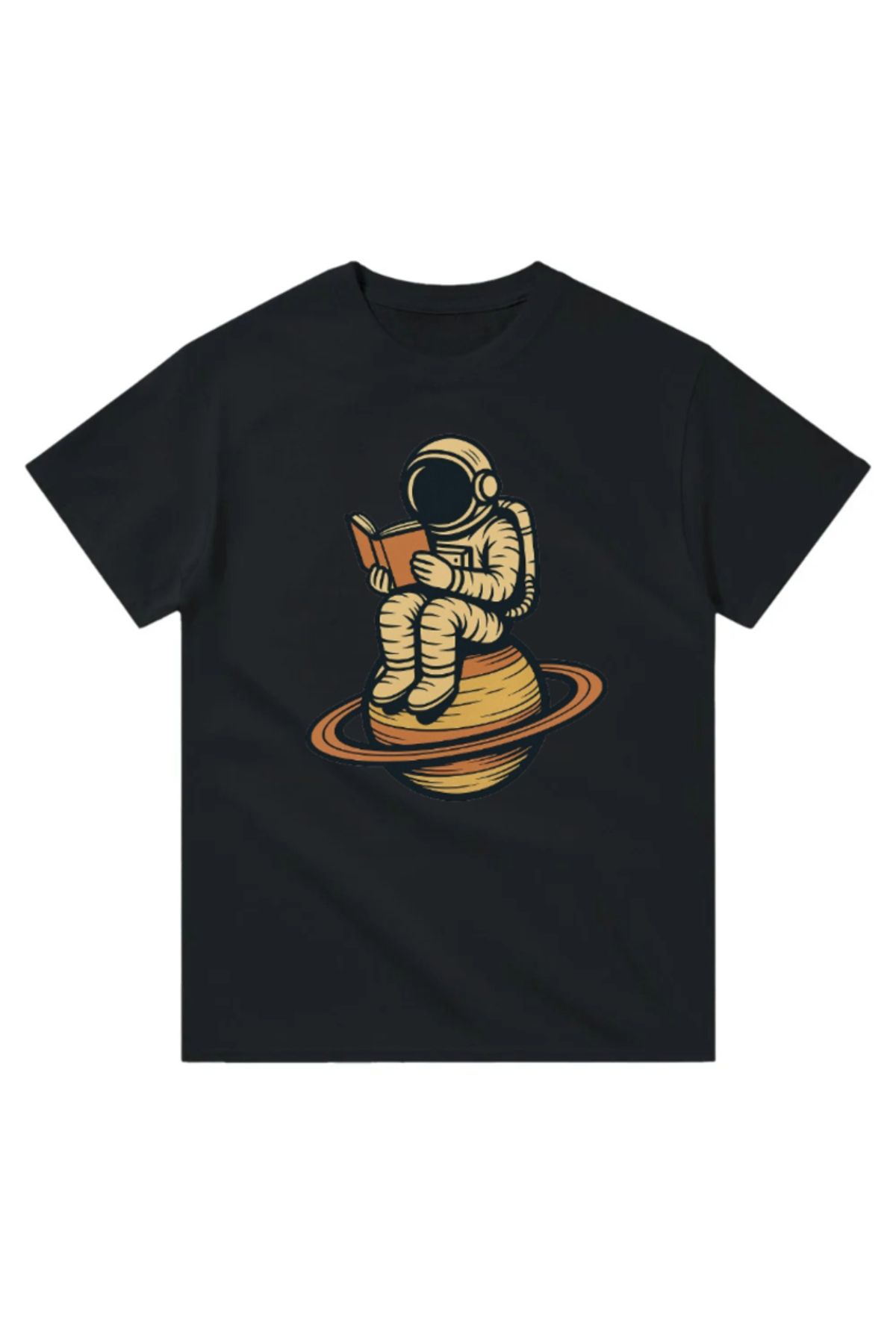 Yeta Satürn'ün Halkasında Kitap Okuyan Astronot Tişörtü