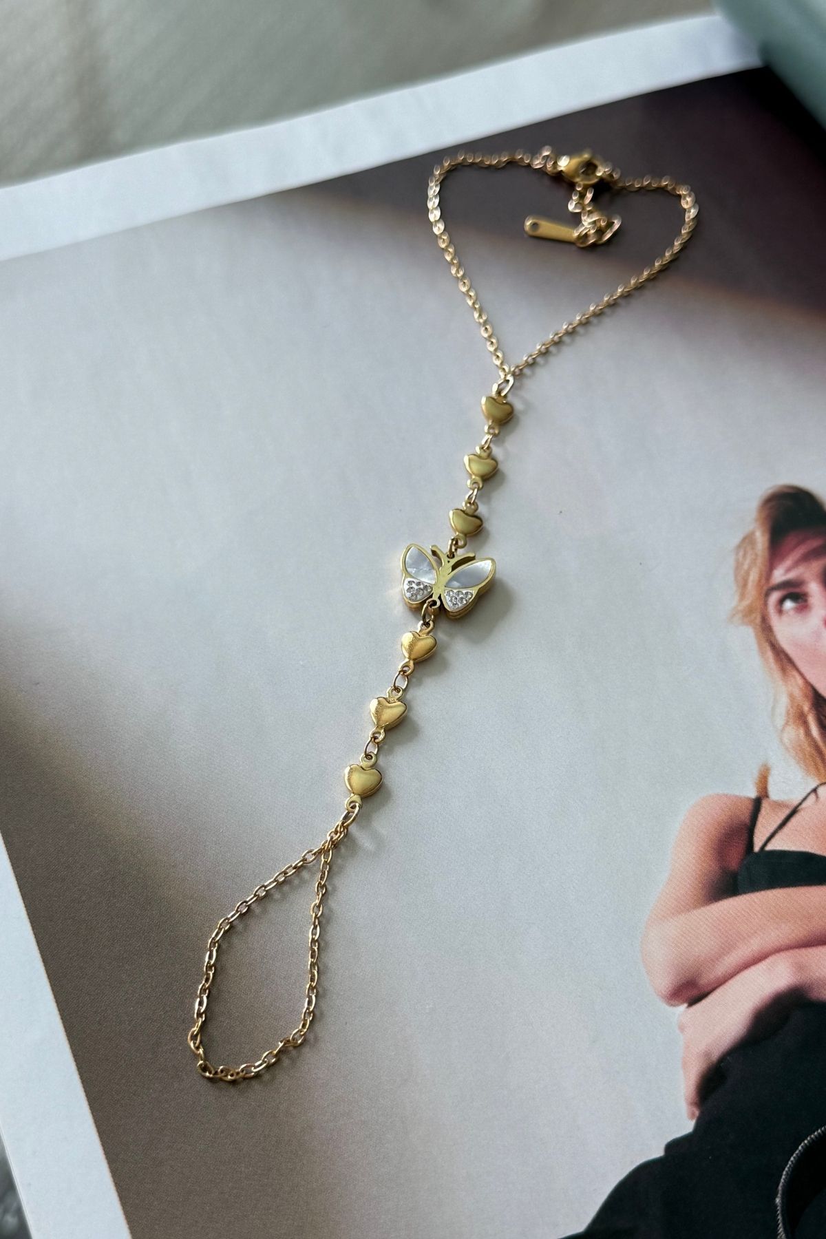 Trendy Butik Çelik Kelebek Model Şahmeran